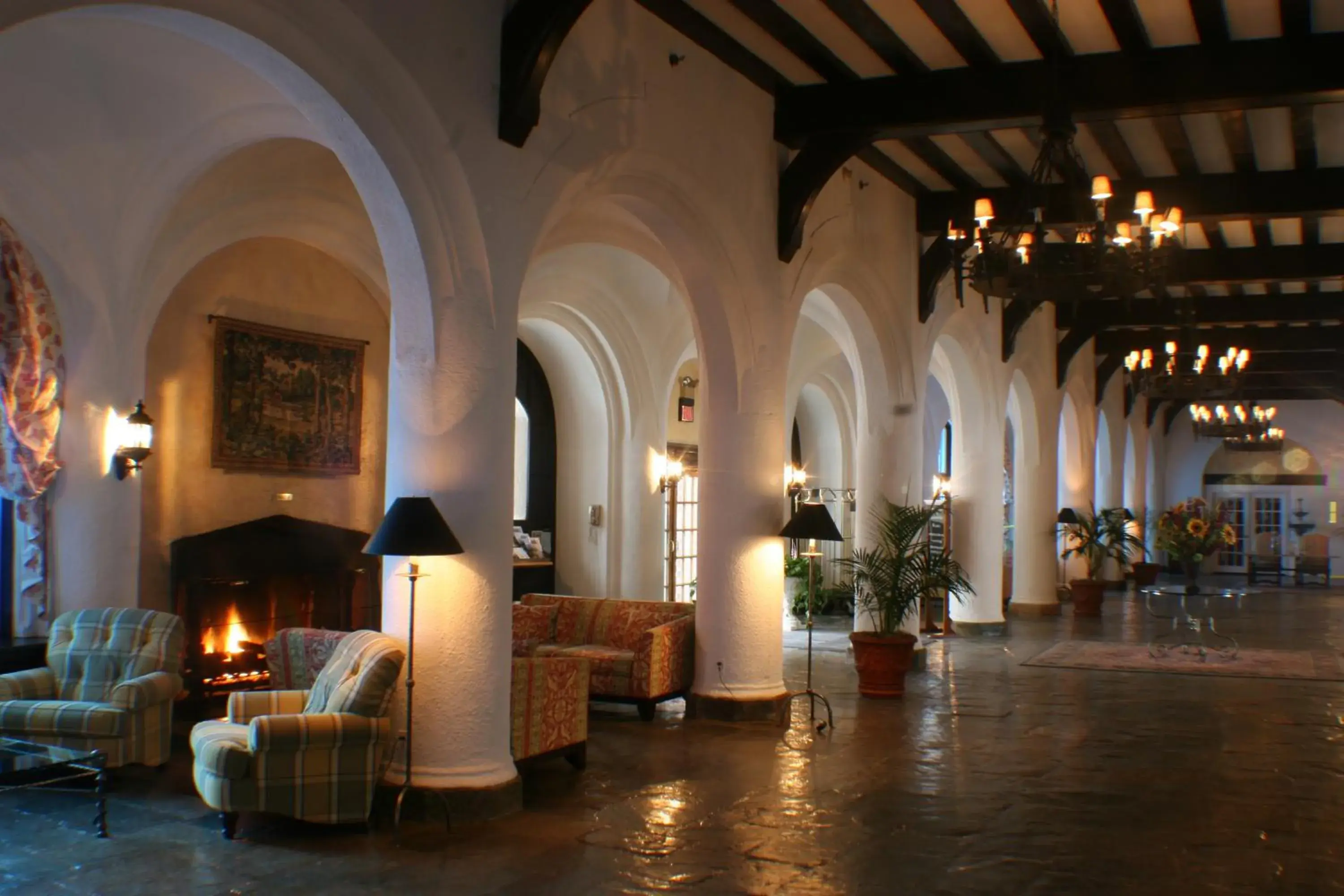 Lobby or reception in Montauk Manor