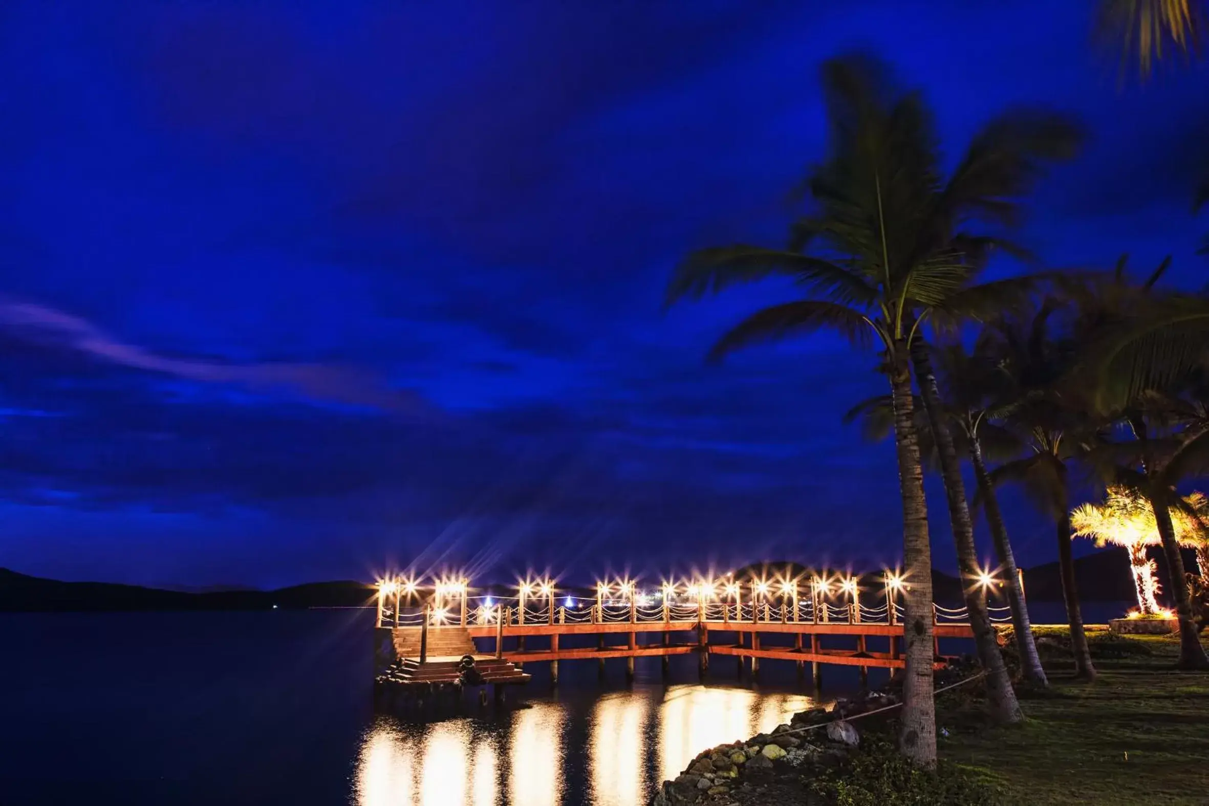 Night, Neighborhood in Hon Tam Resort