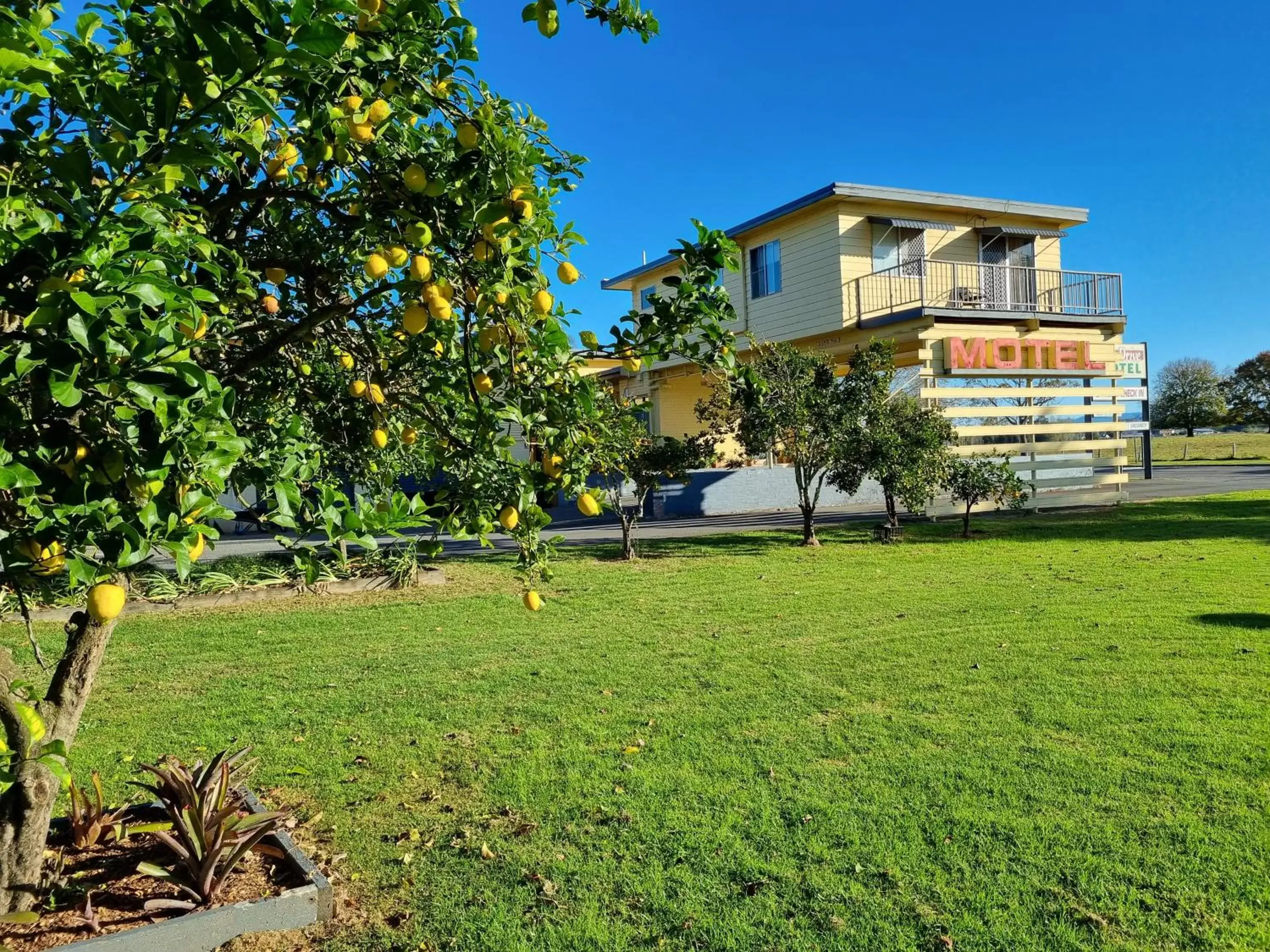 Property Building in Park Drive Motel