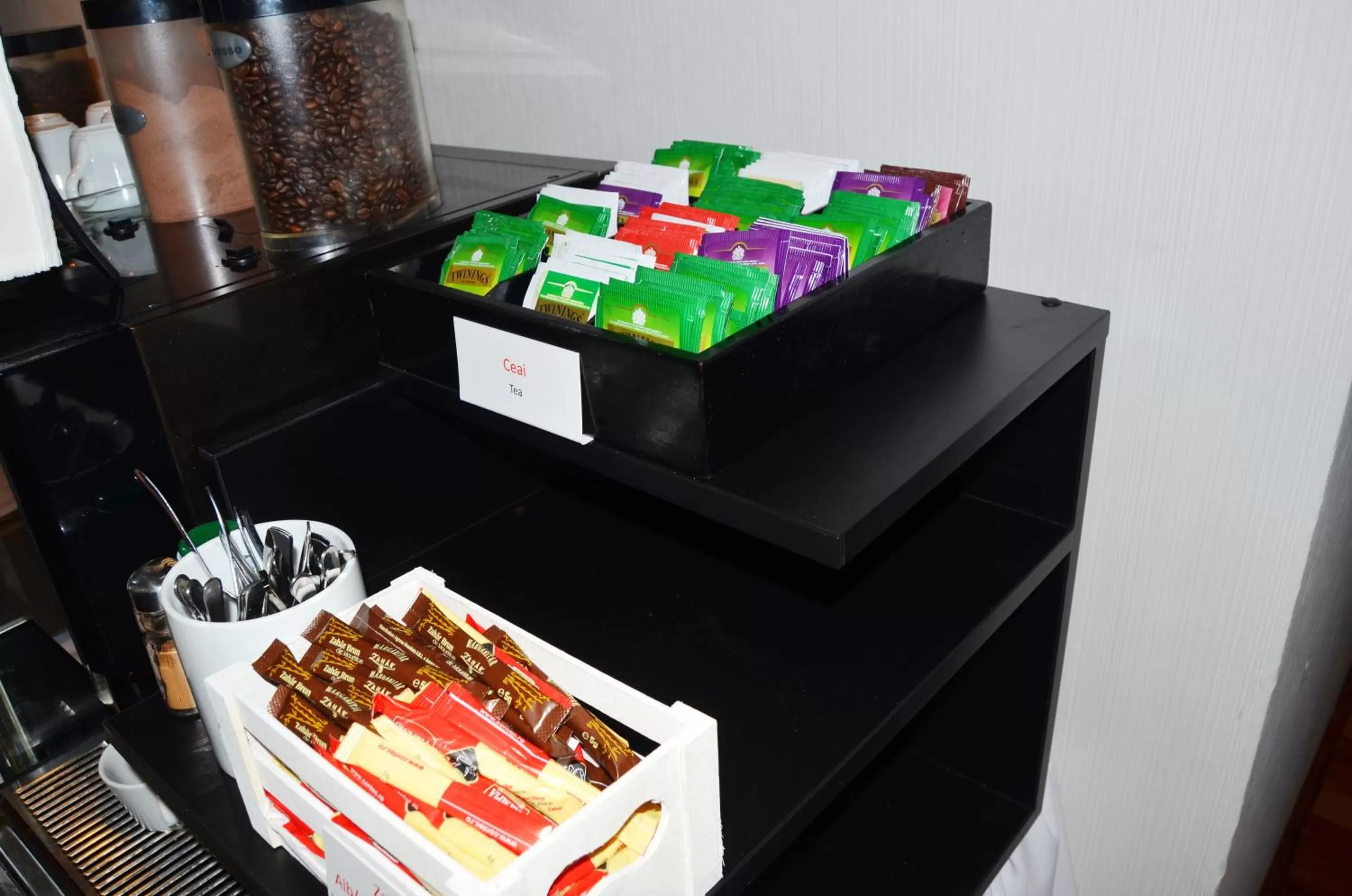 Coffee/tea facilities in Hotel Berthelot