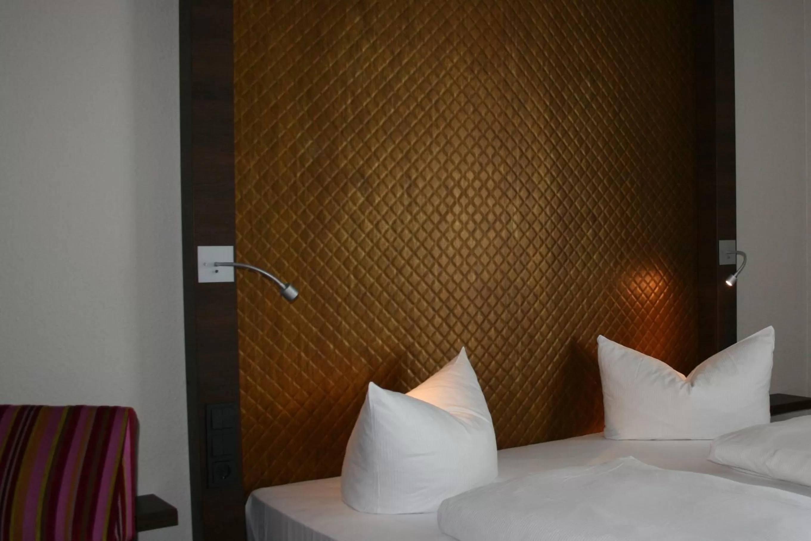 Business facilities, Bed in HOTEL PARQÉO im A66