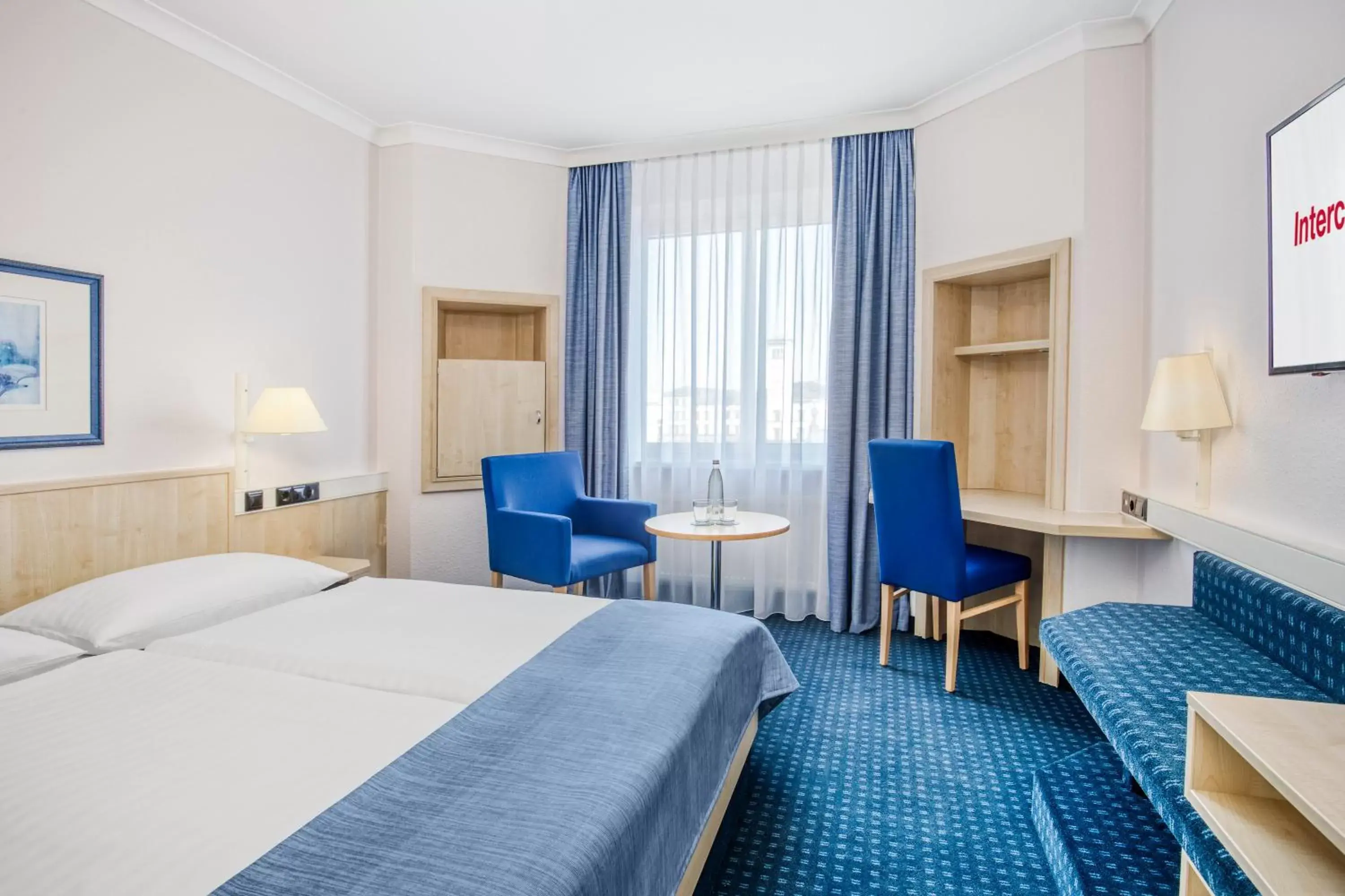 Photo of the whole room in IntercityHotel Erfurt