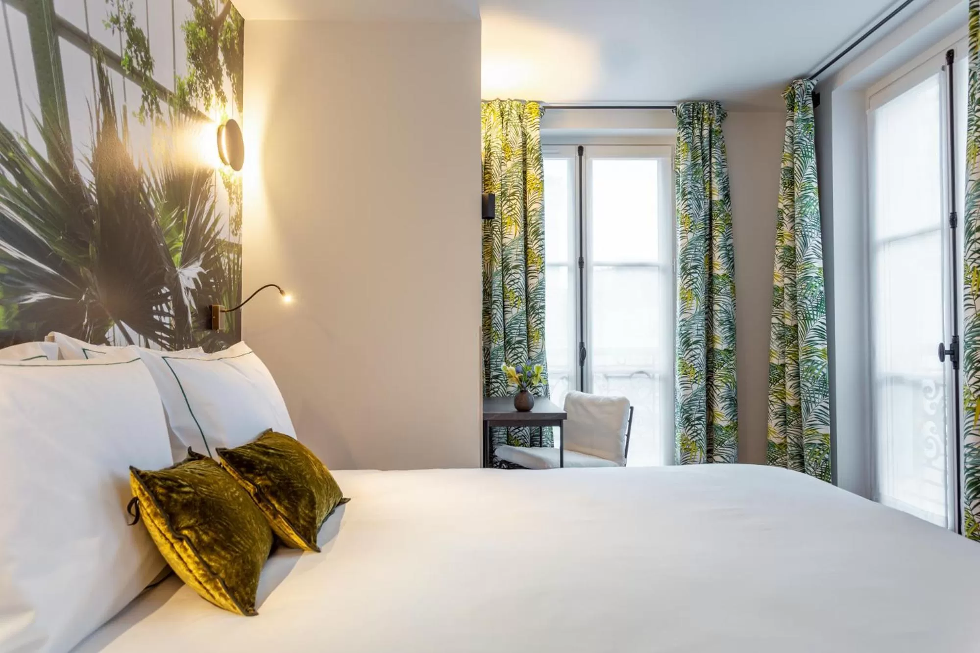 Bed in Bonsoir Madame