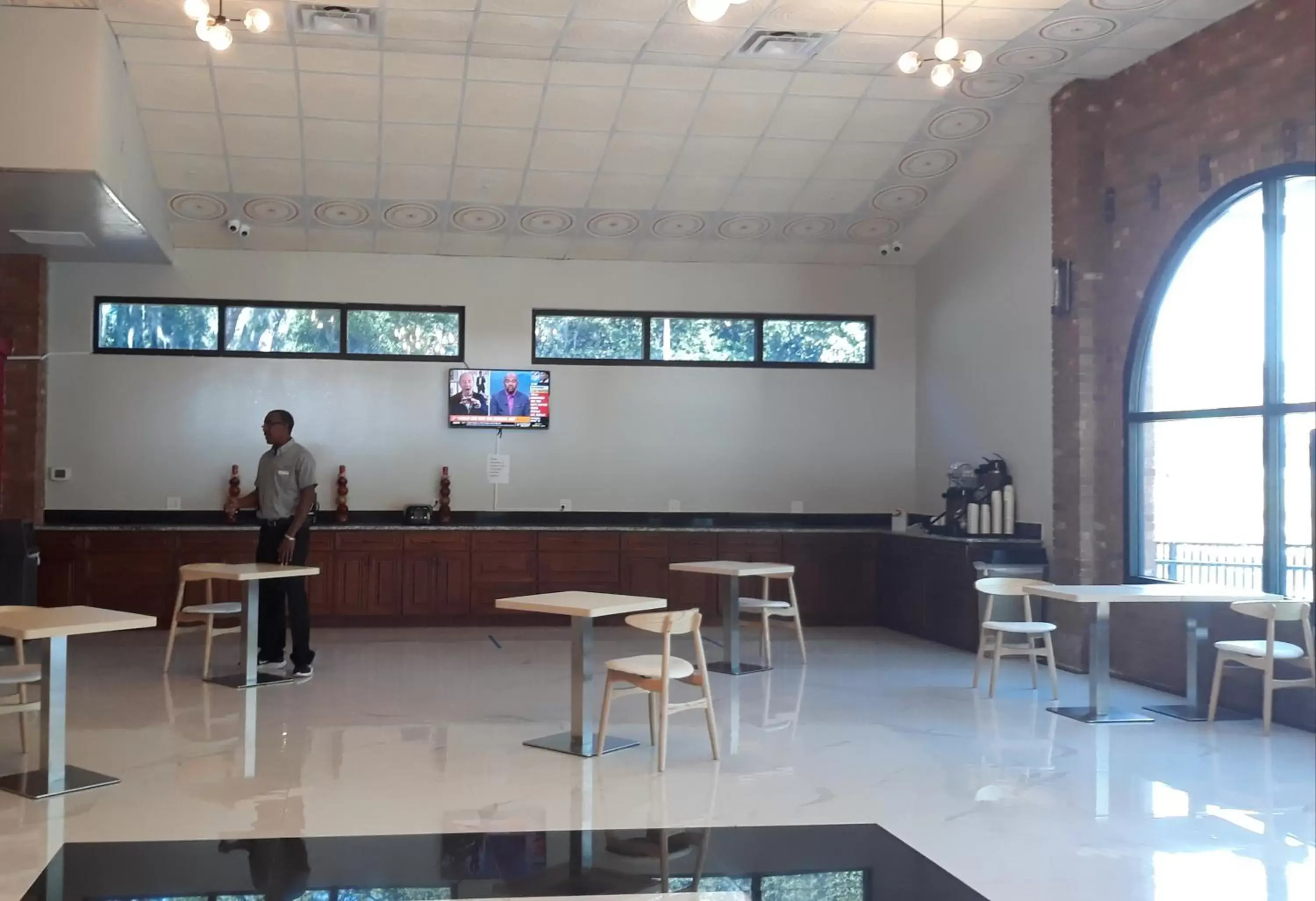Lobby or reception, Restaurant/Places to Eat in Ramada by Wyndham Temple Terrace/Tampa North