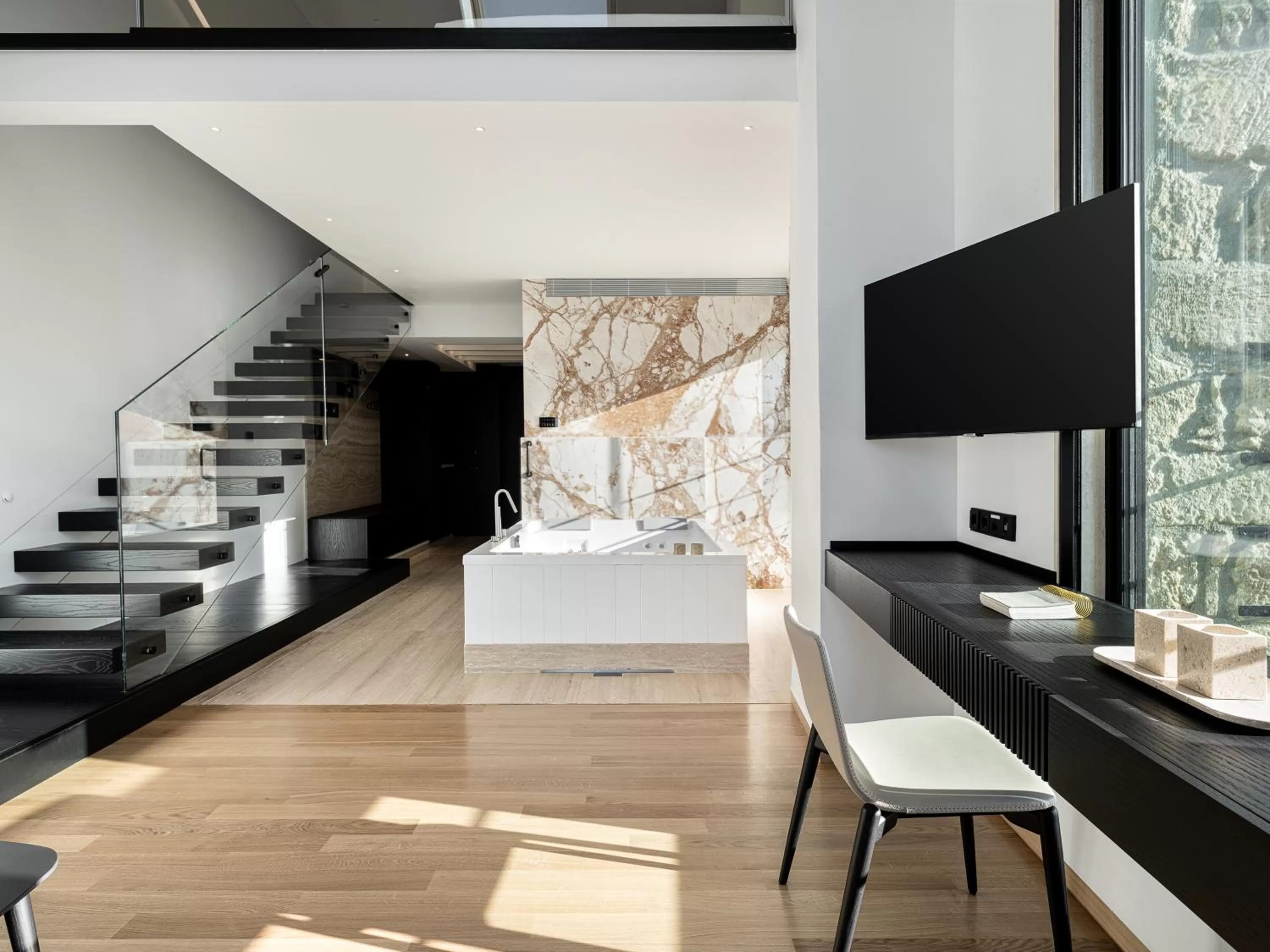 Hot Tub in The Tanneries Hotel & Spa - a Member of Design Hotels