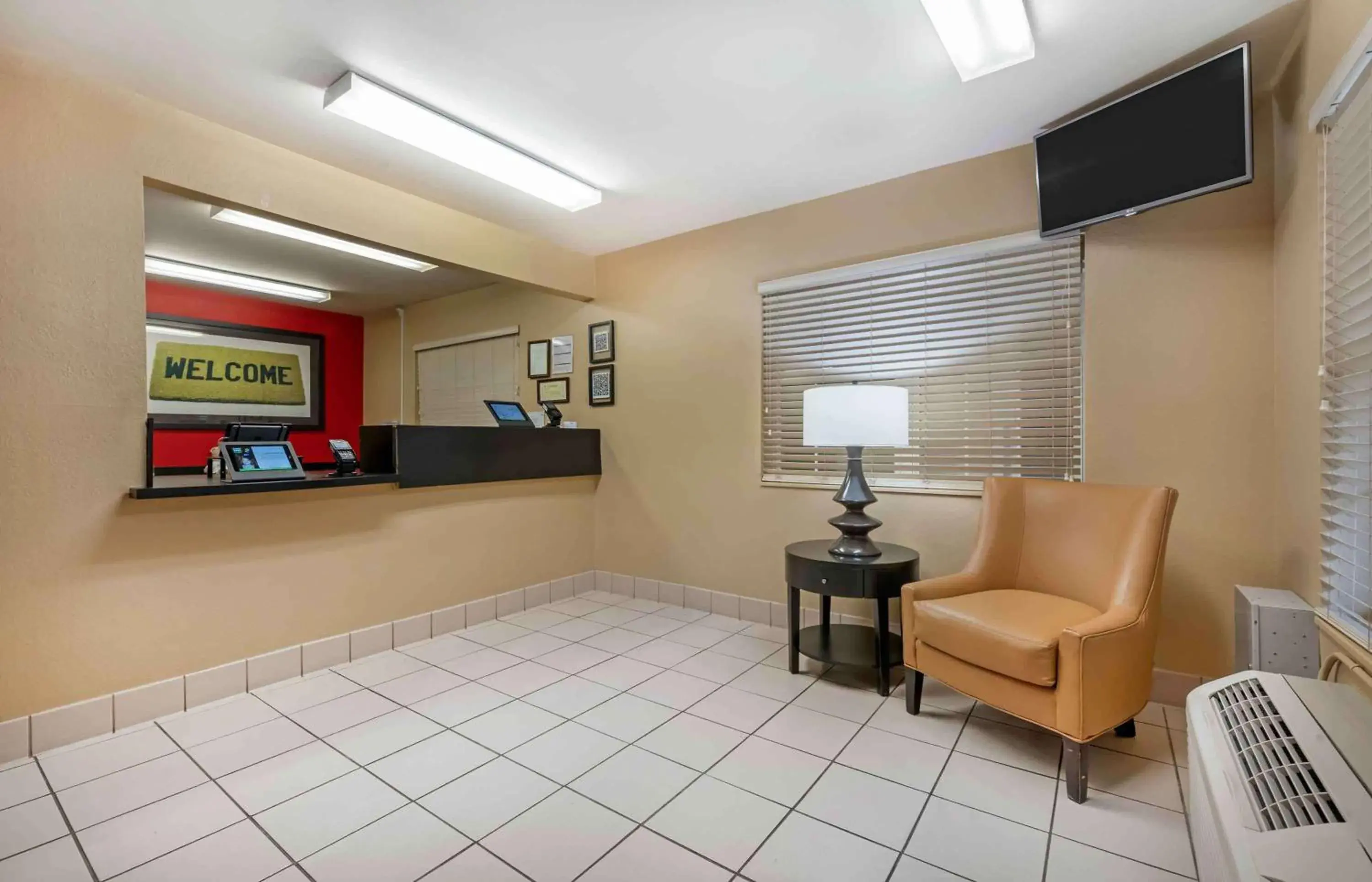 Lobby or reception, Lobby/Reception in Extended Stay America Suites - Gainesville - I-75