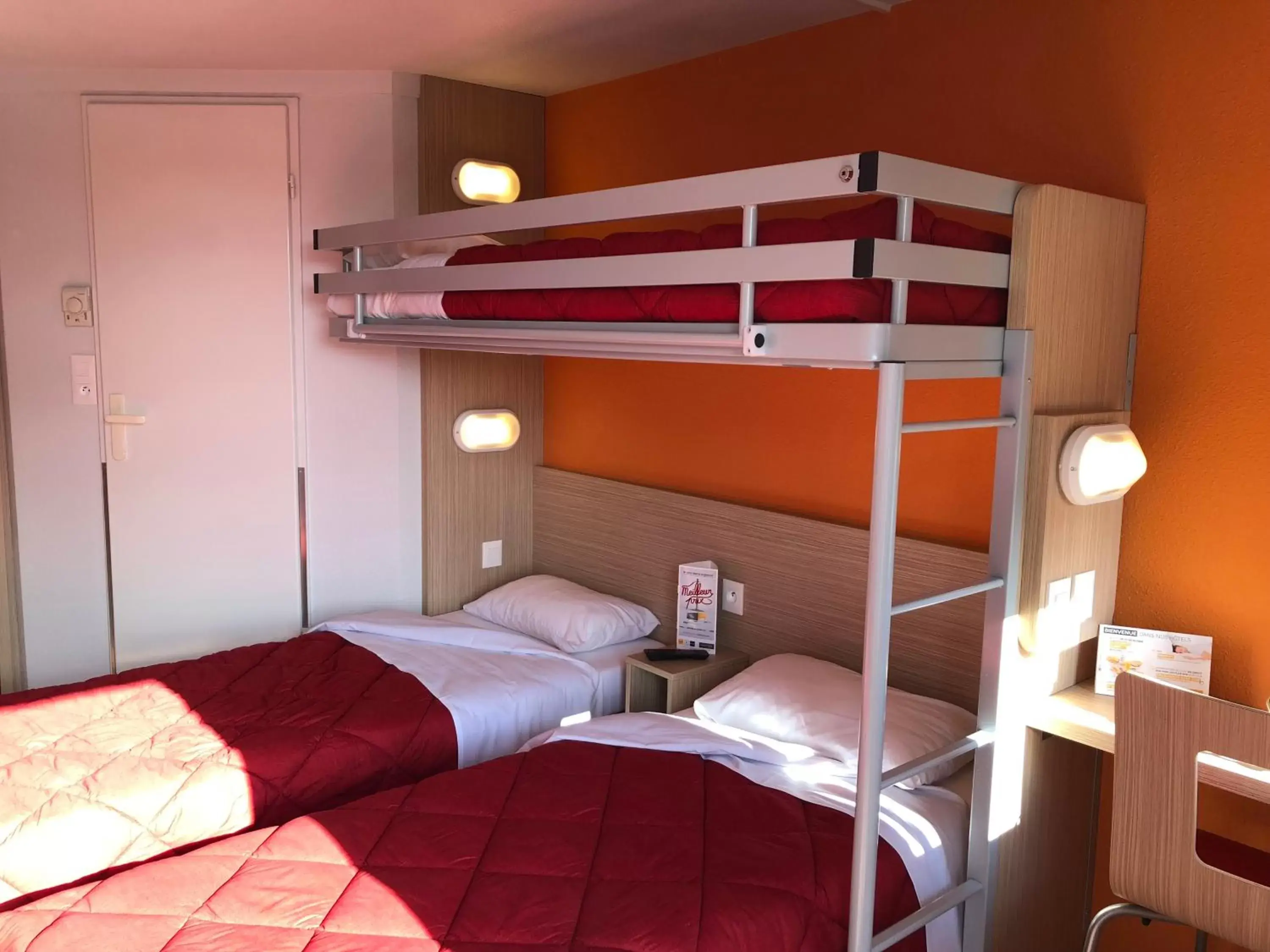 Bunk Bed in Premiere Classe Perpignan Sud