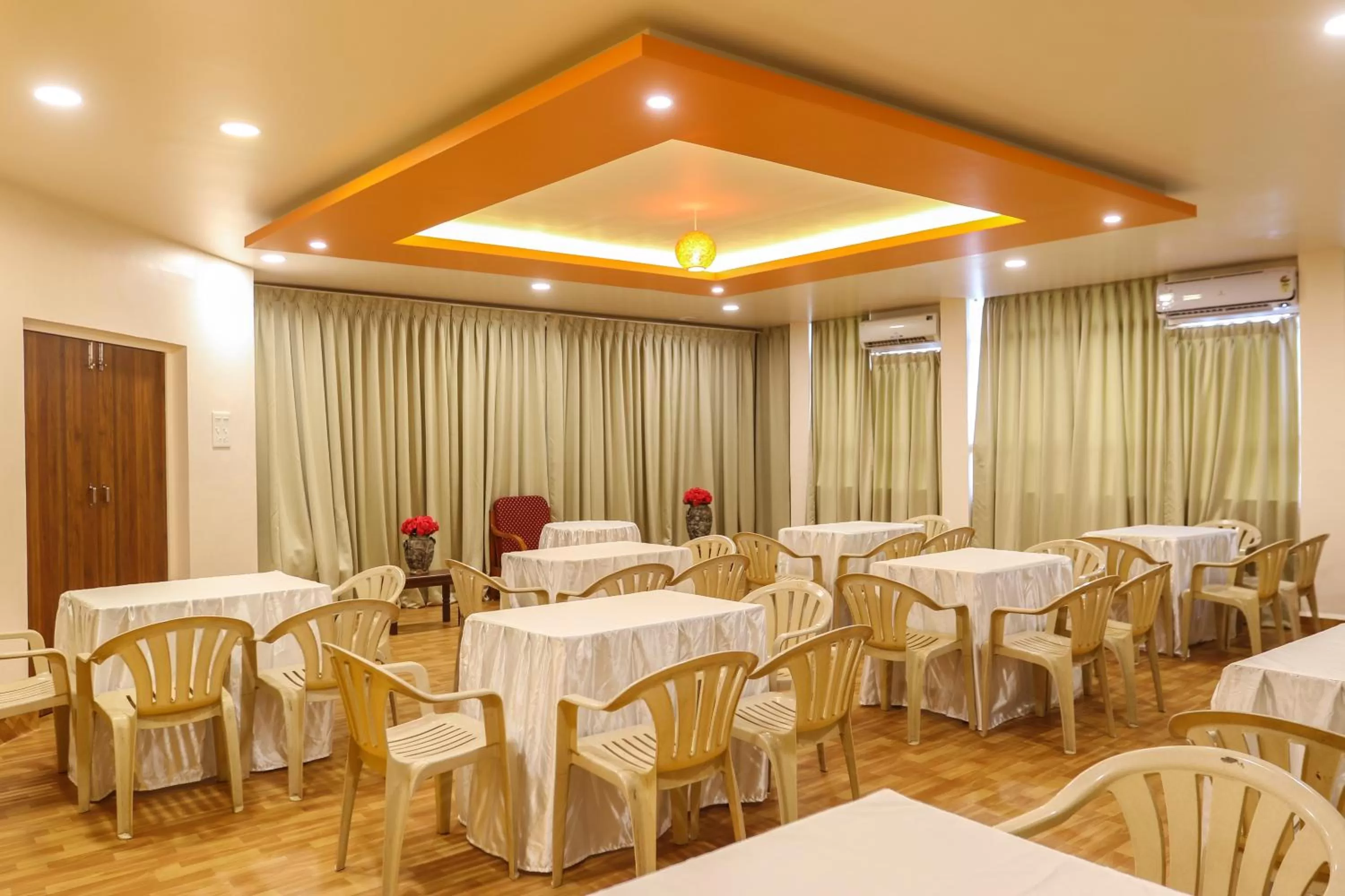 Banquet/Function facilities in The Sincro Hotel