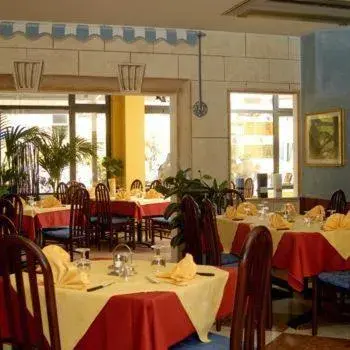 Restaurant/Places to Eat in Hotel Centro Turistico Gardesano