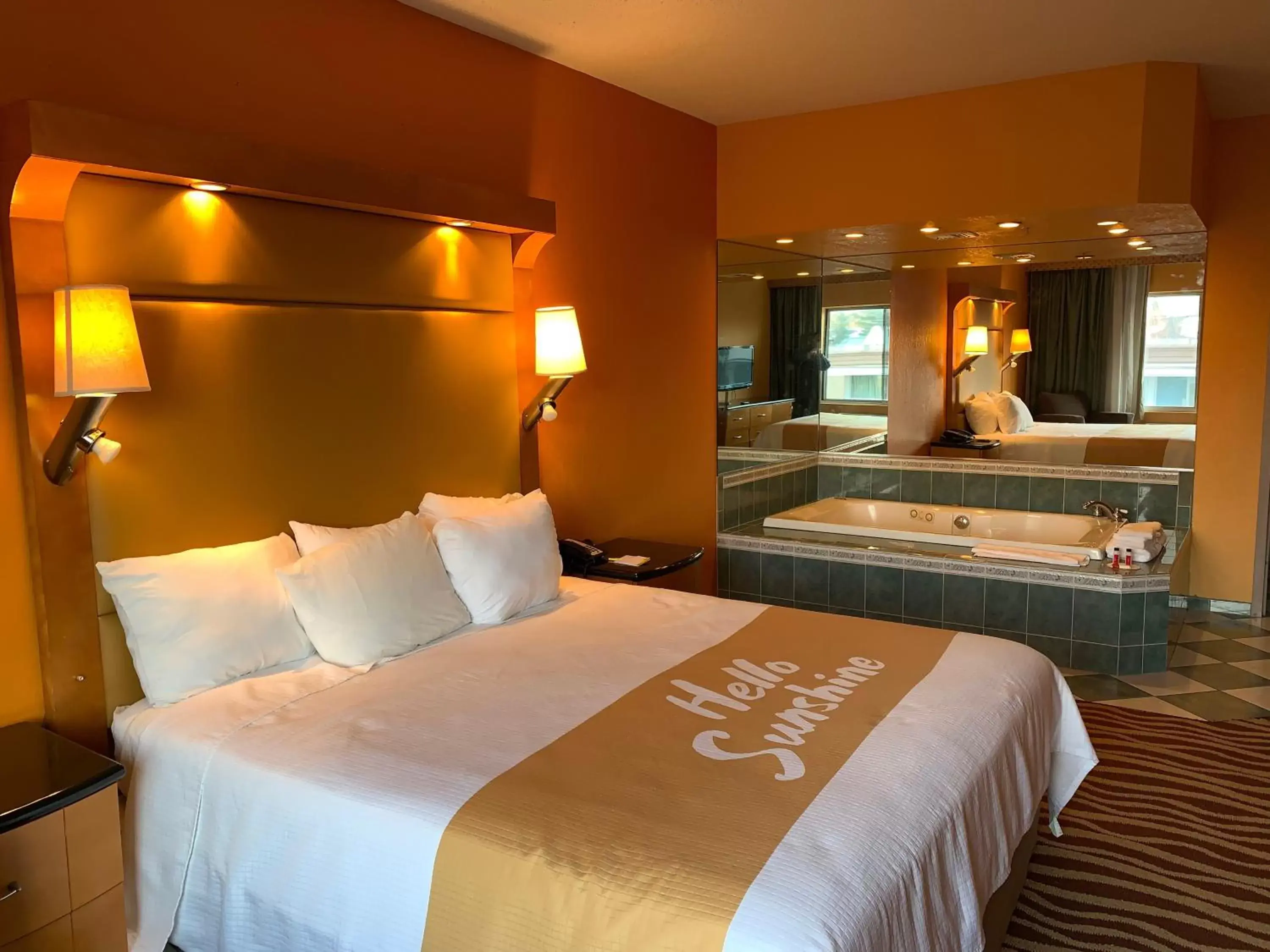 Superior King Suite - Non-Smoking in Days Inn & Suites by Wyndham Albany Superior King Suite - Non-Smoking in Days Inn & Suites by Wyndham Albany