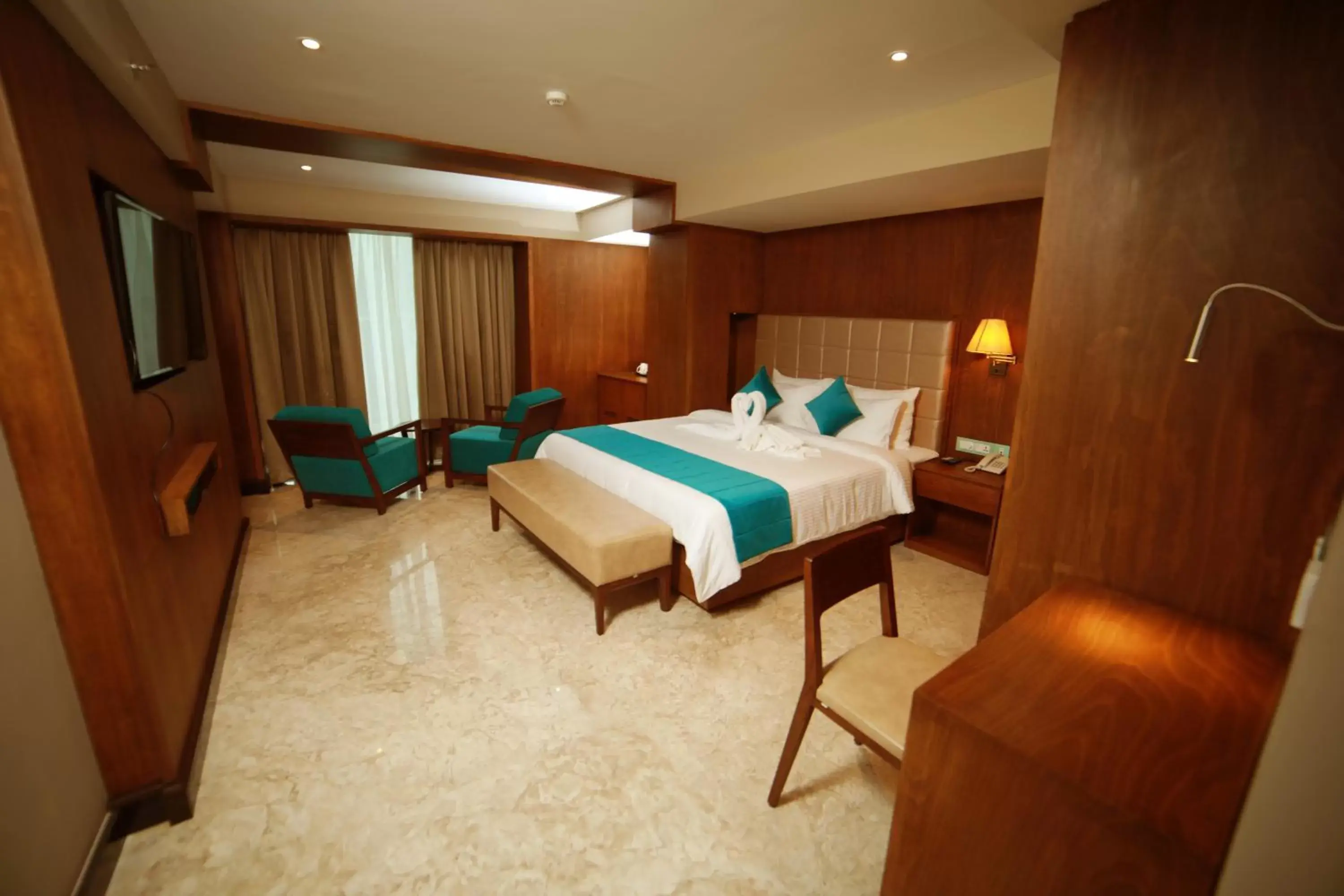 Deluxe Suite in YASH INTERNATIONAL Deluxe Suite in YASH INTERNATIONAL