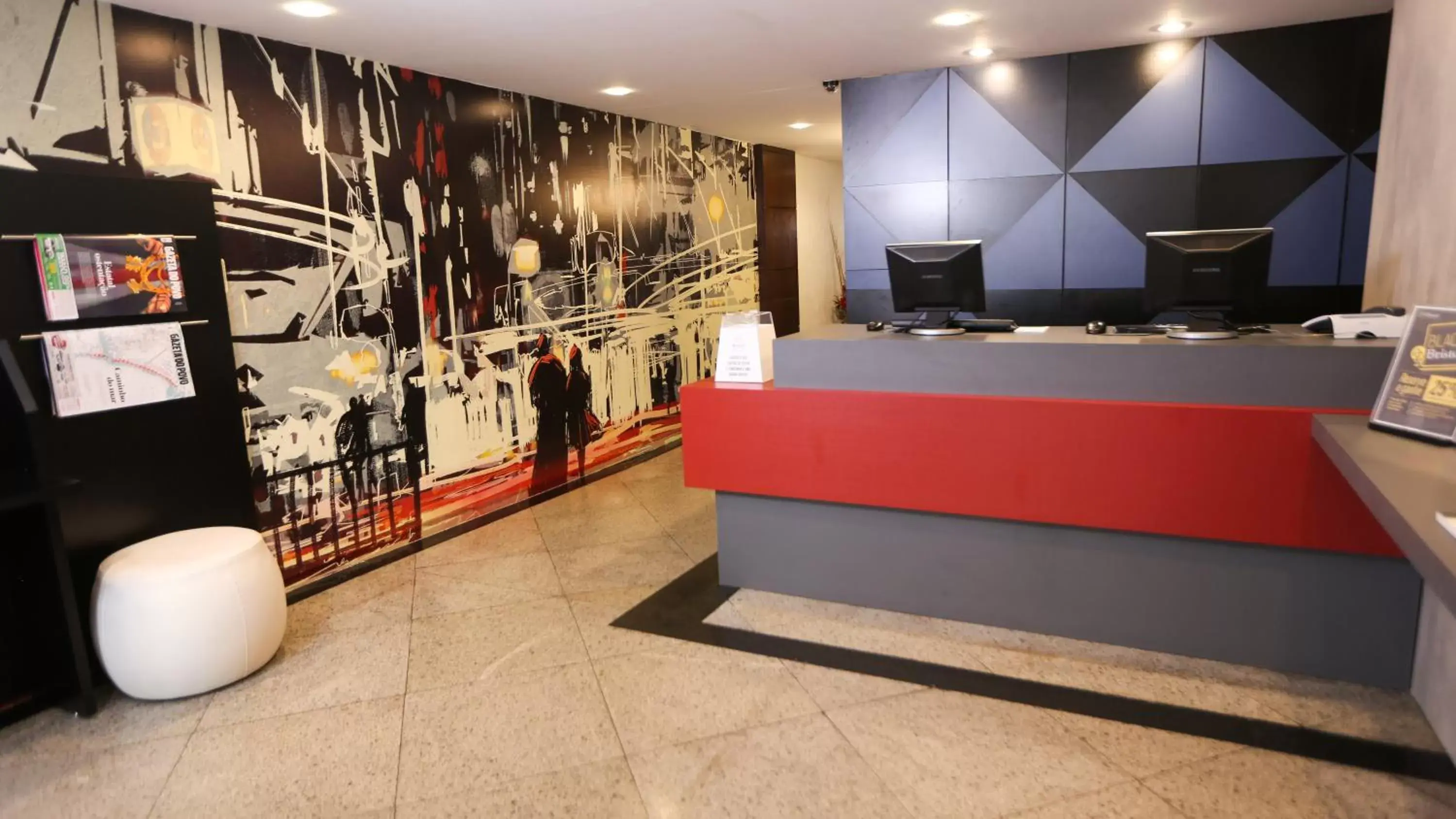 Lobby or reception, Lobby/Reception in Bristol Metropolitan Curitiba Centro