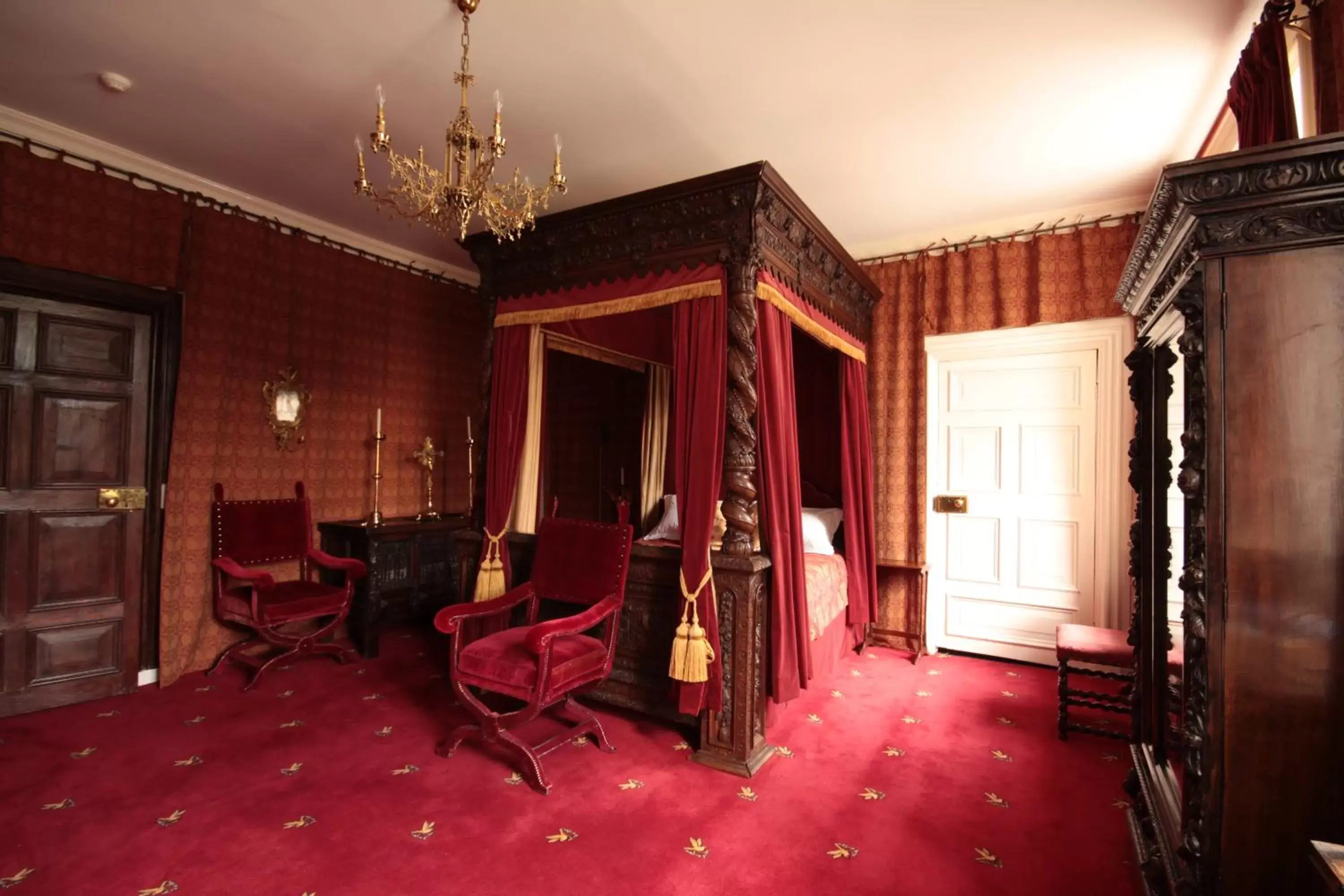 Bedroom, Seating Area in Appleby Castle