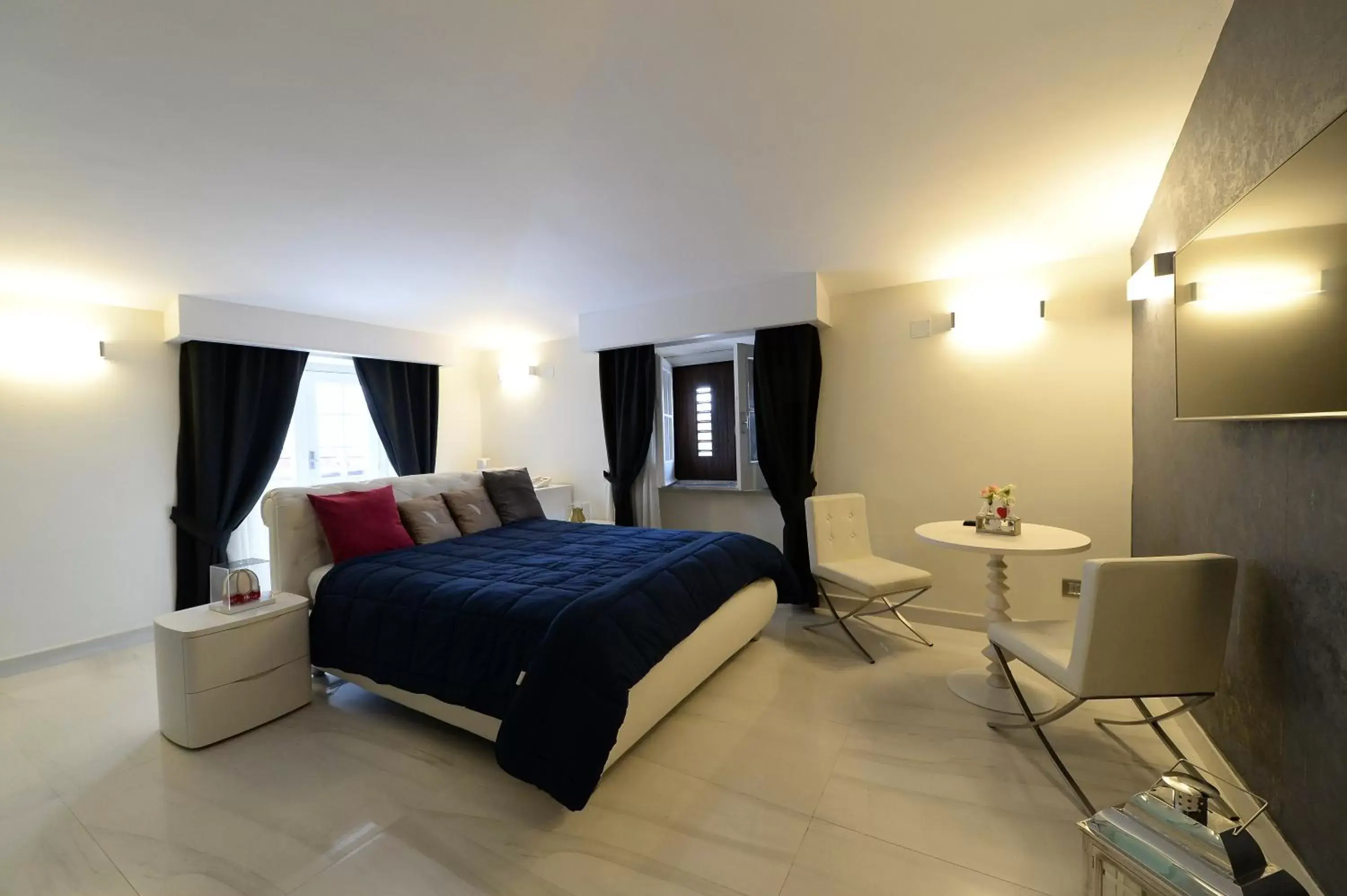 Balcony/Terrace, Bed in Villa Minieri Resort & SPA
