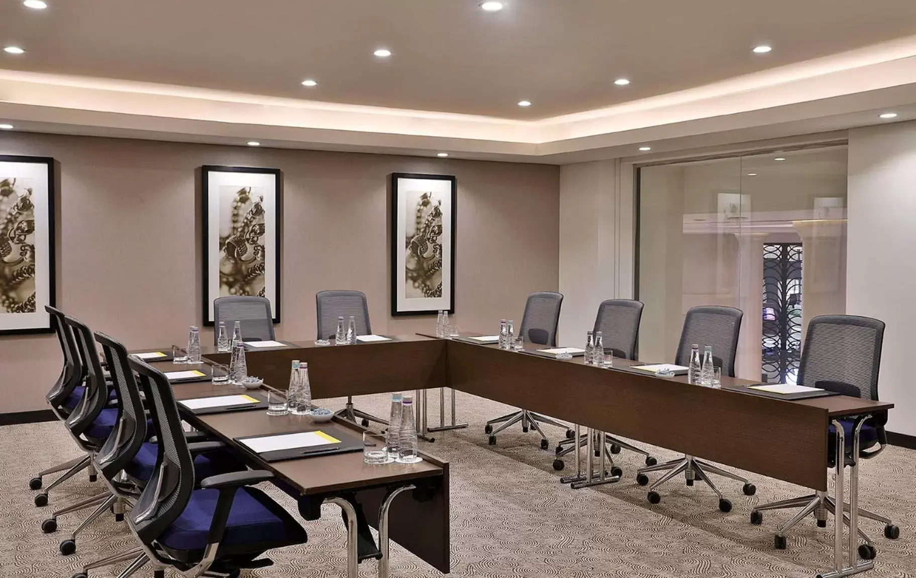 Meeting/conference room, Business Area/Conference Room in voco - Riyadh, an IHG Hotel