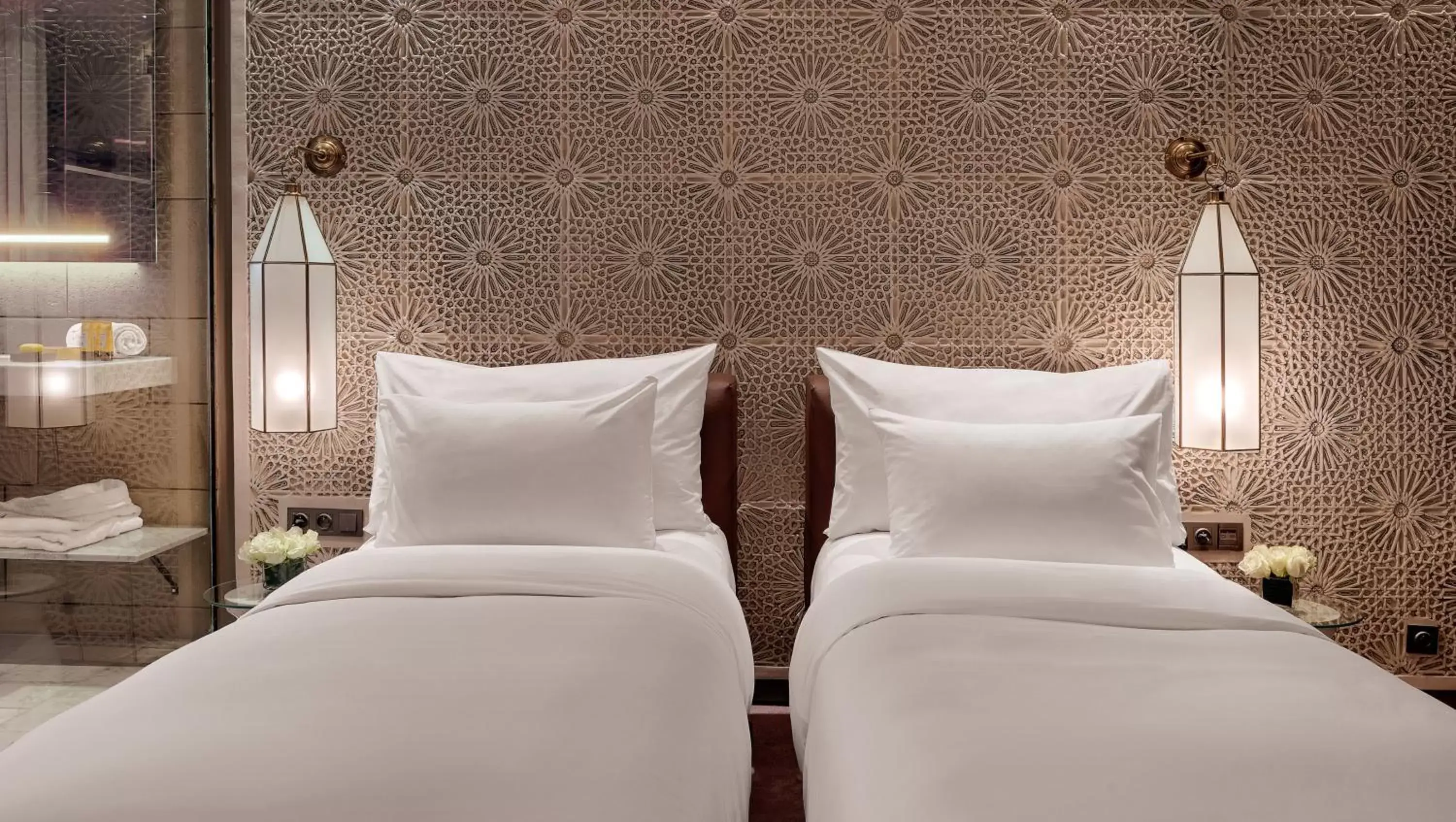 Bed in Hotel Sahrai
