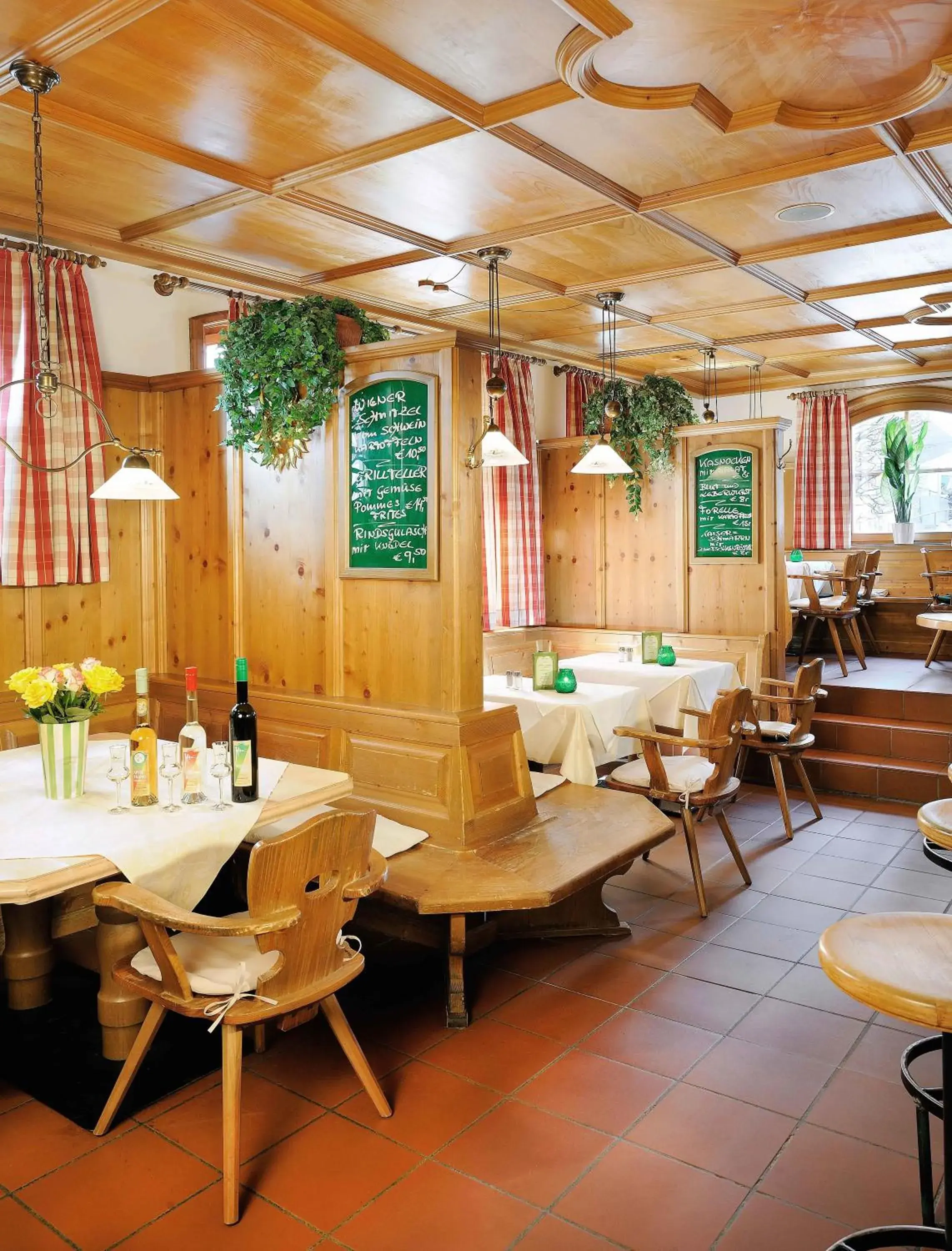 Restaurant/Places to Eat in Hotel Grüner Baum