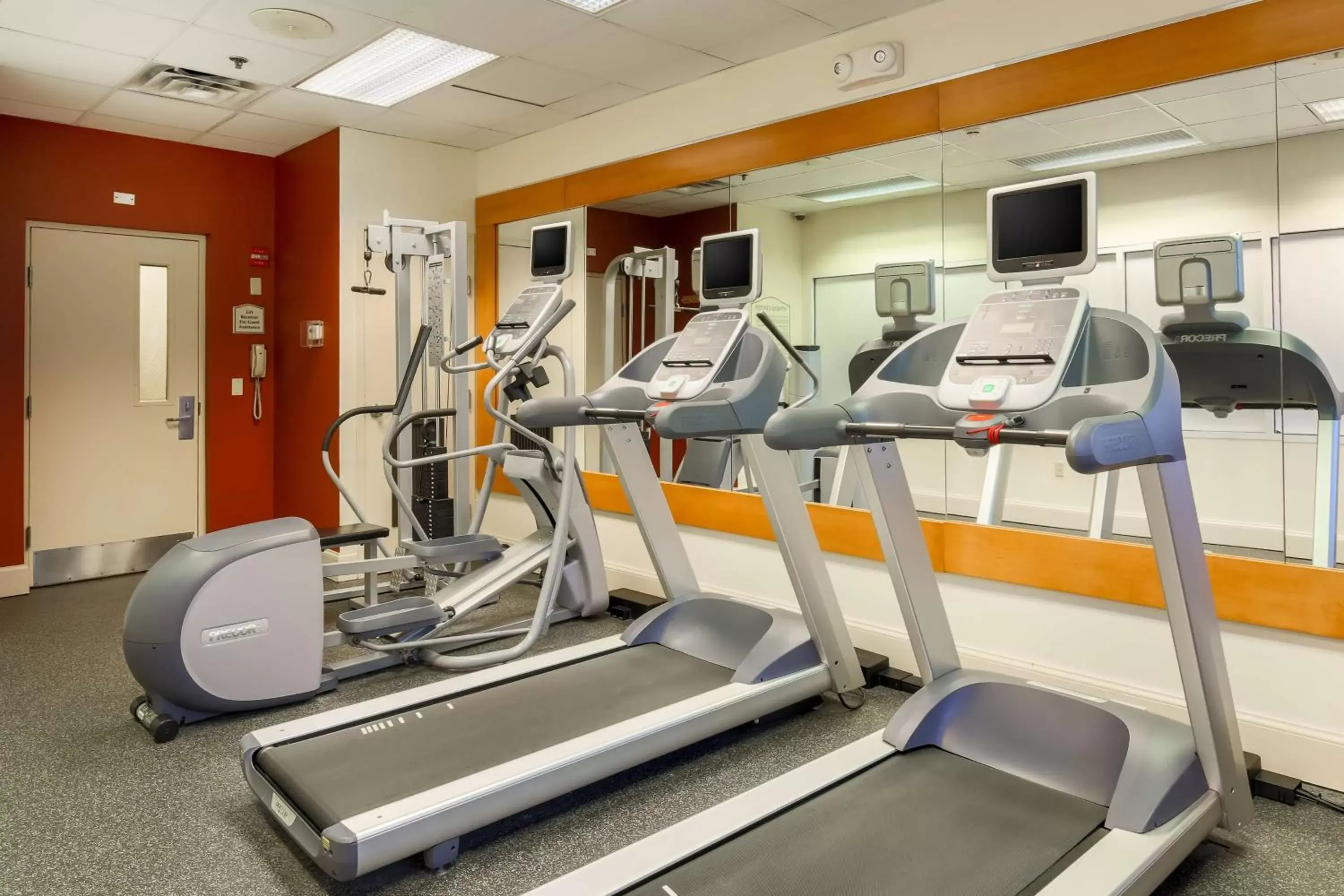 Fitness centre/facilities, Fitness Center/Facilities in Hilton Garden Inn Nanuet