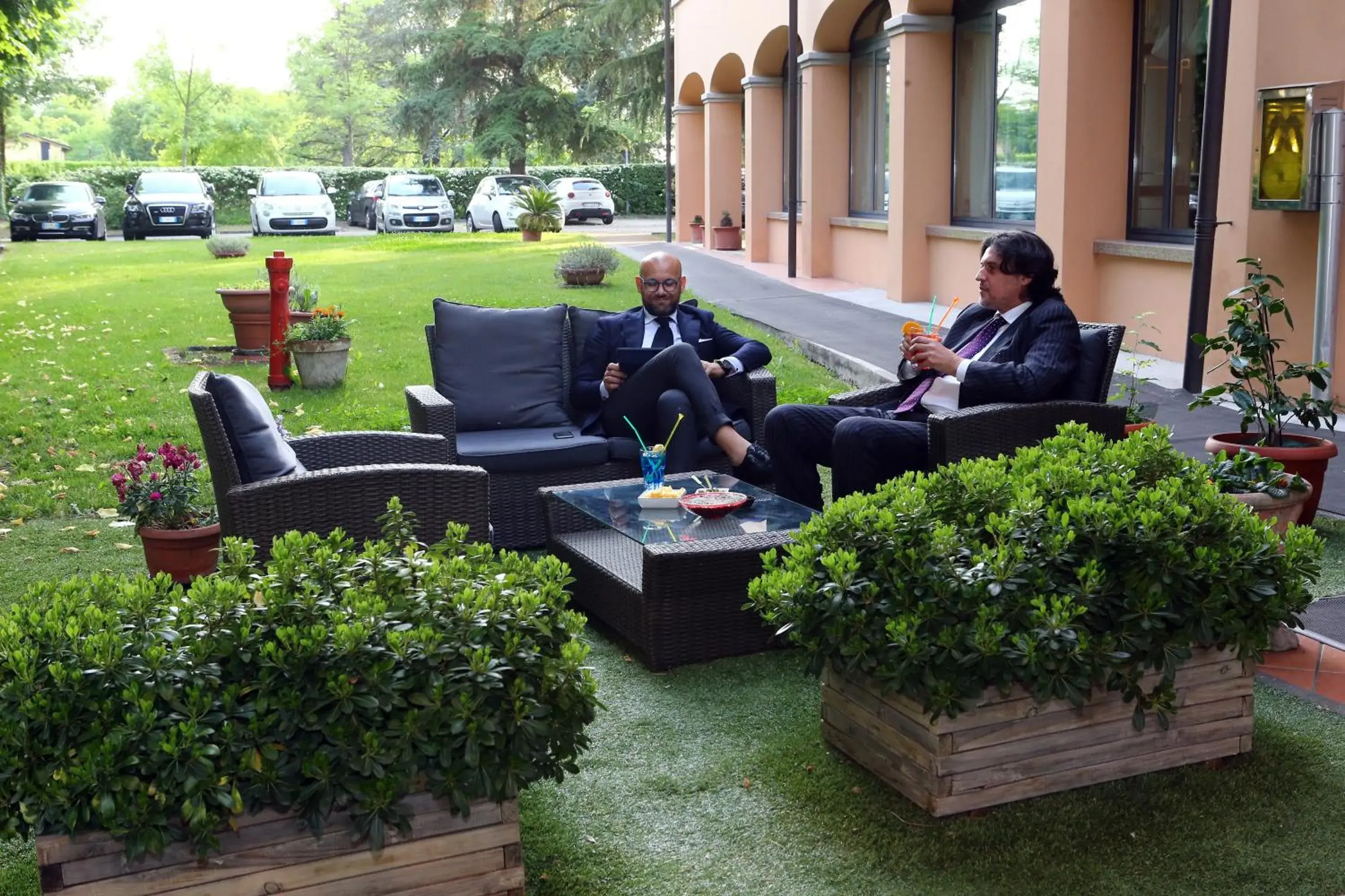 Patio in Hotel Le Ville