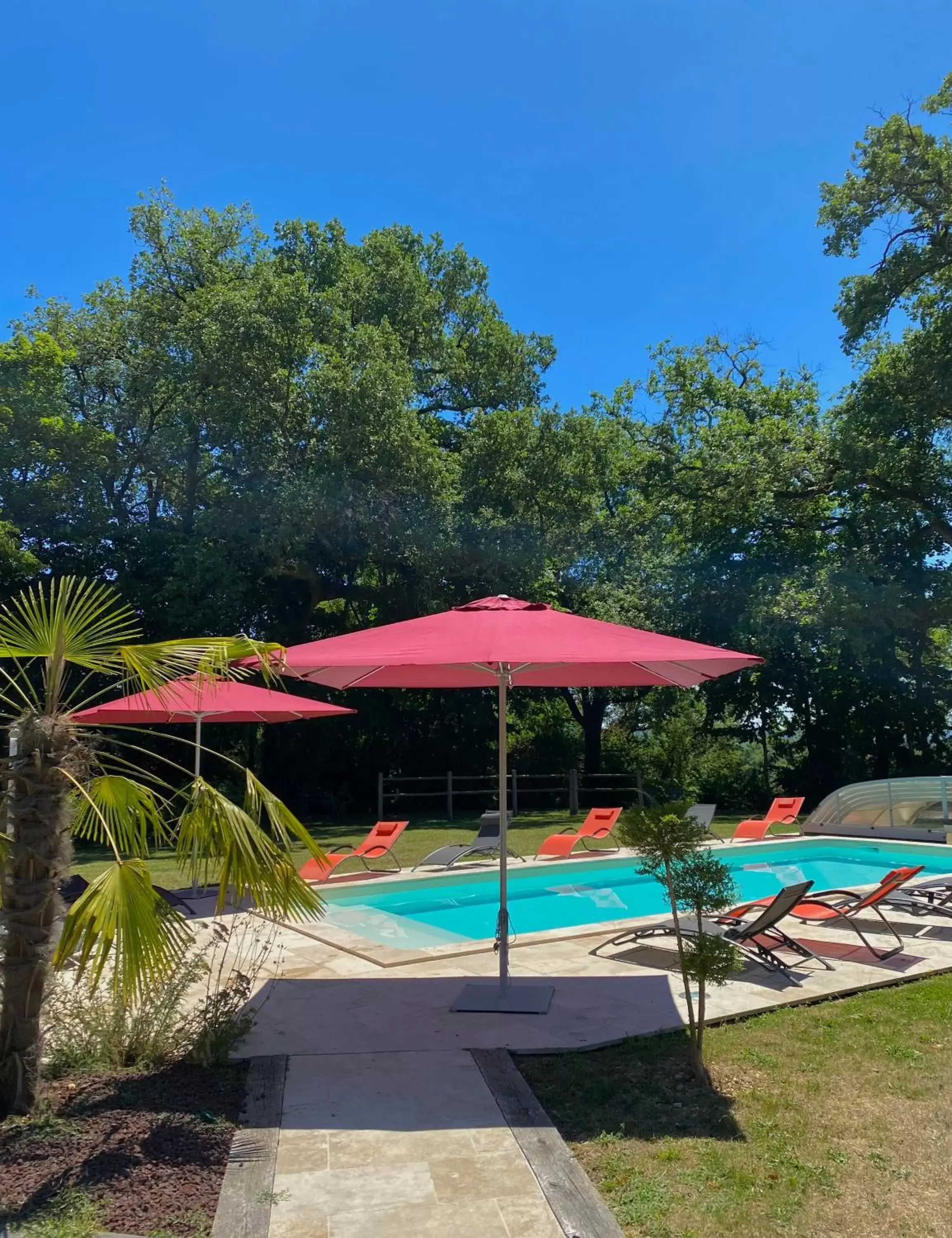 Swimming Pool in Maison D'hôtes Sainte-Marie