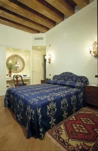 Bedroom, Bed in Suites Torre Dell'Orologio