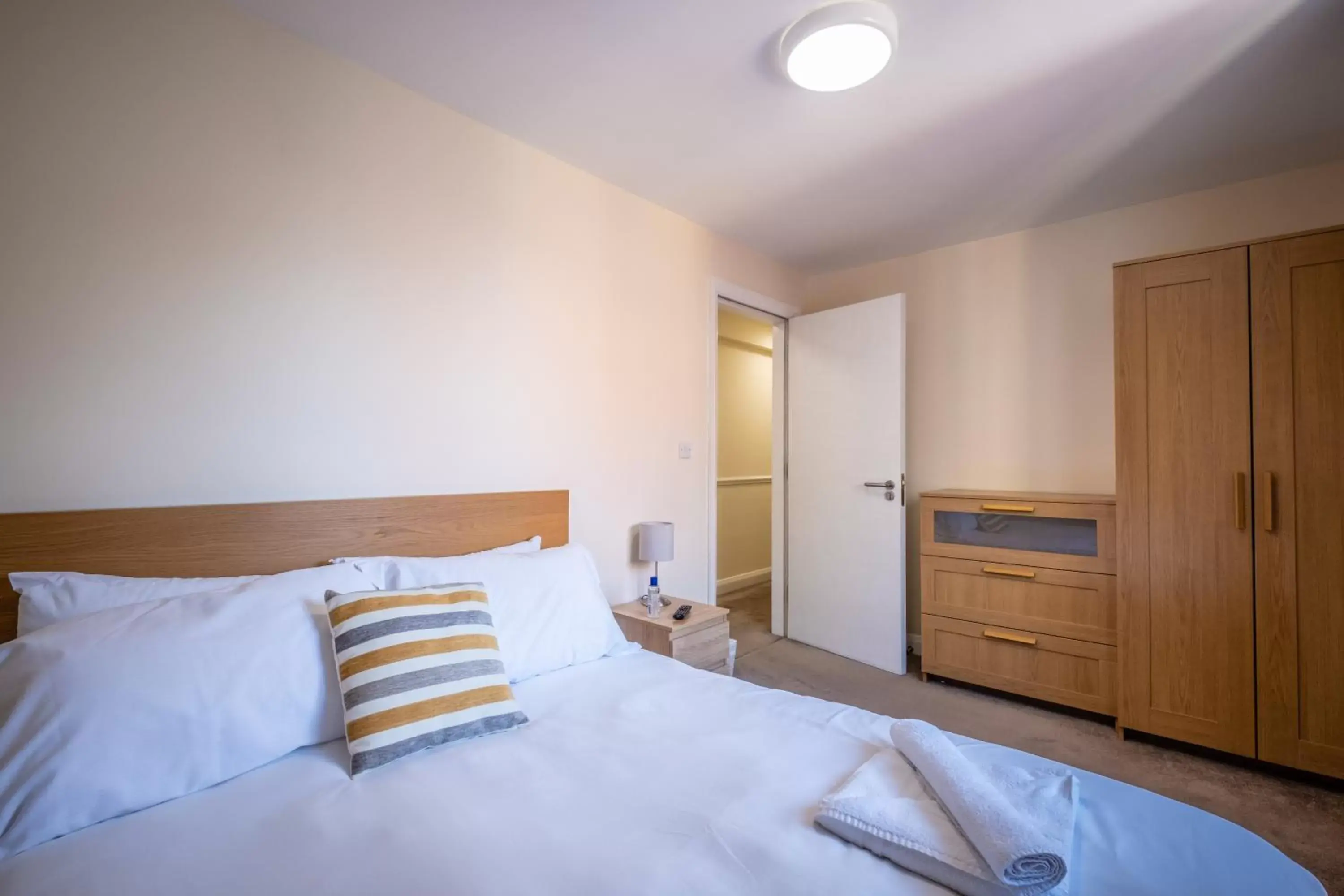 Two-Bedroom Apartment in Morecambe Rooms