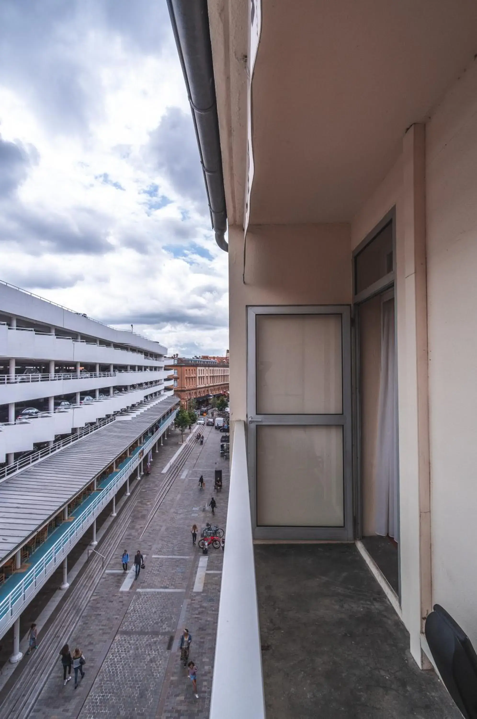 Balcony/Terrace in Hotel Ours Blanc - Place Victor Hugo