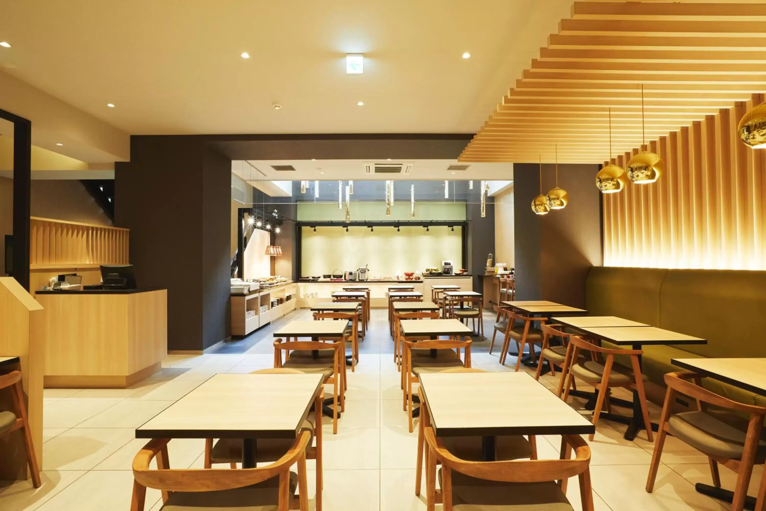 Restaurant/Places to Eat in hotel MONday Kyoto Karasuma Nijo