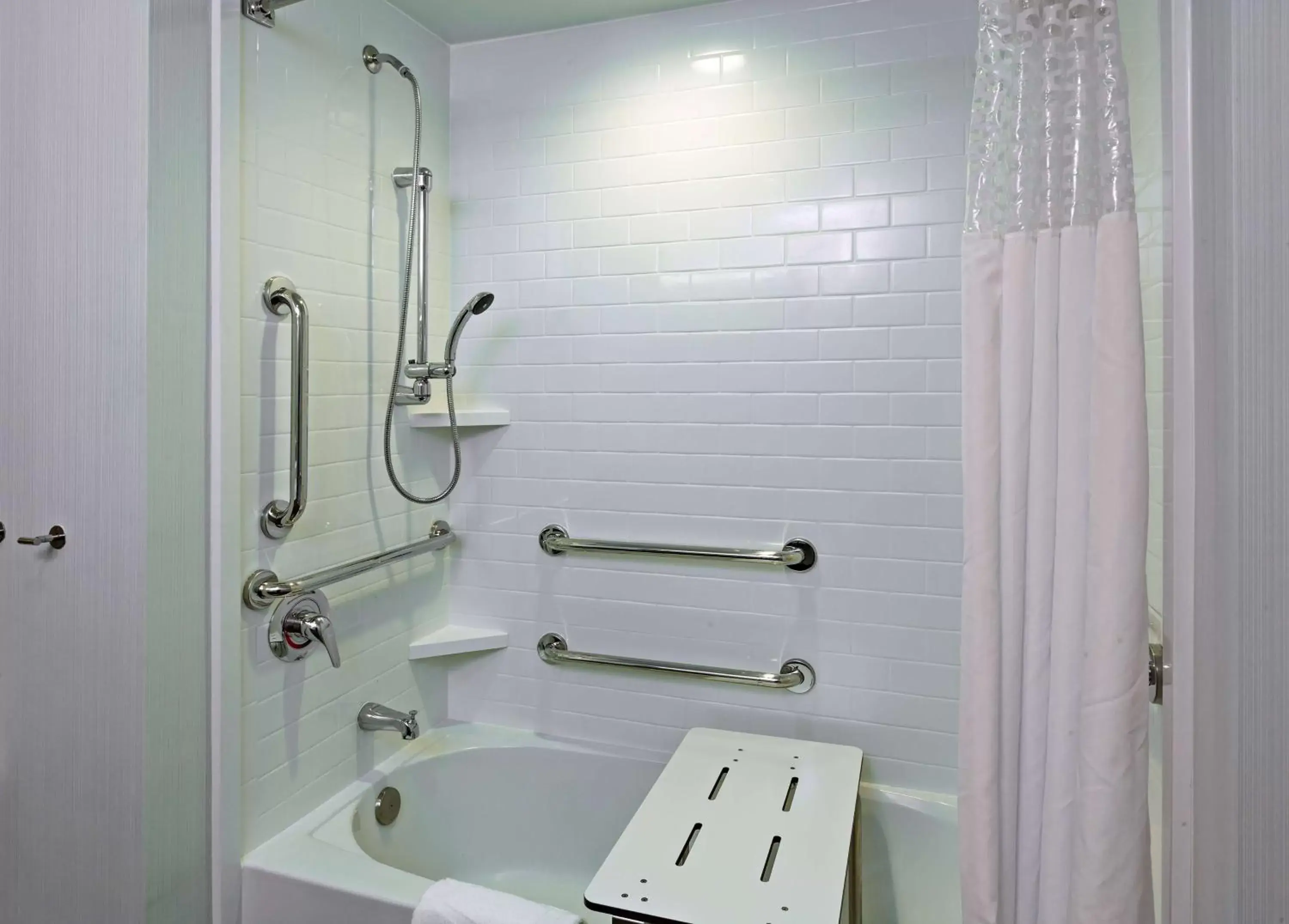 Bathroom in Hampton Inn & Suites Claremore