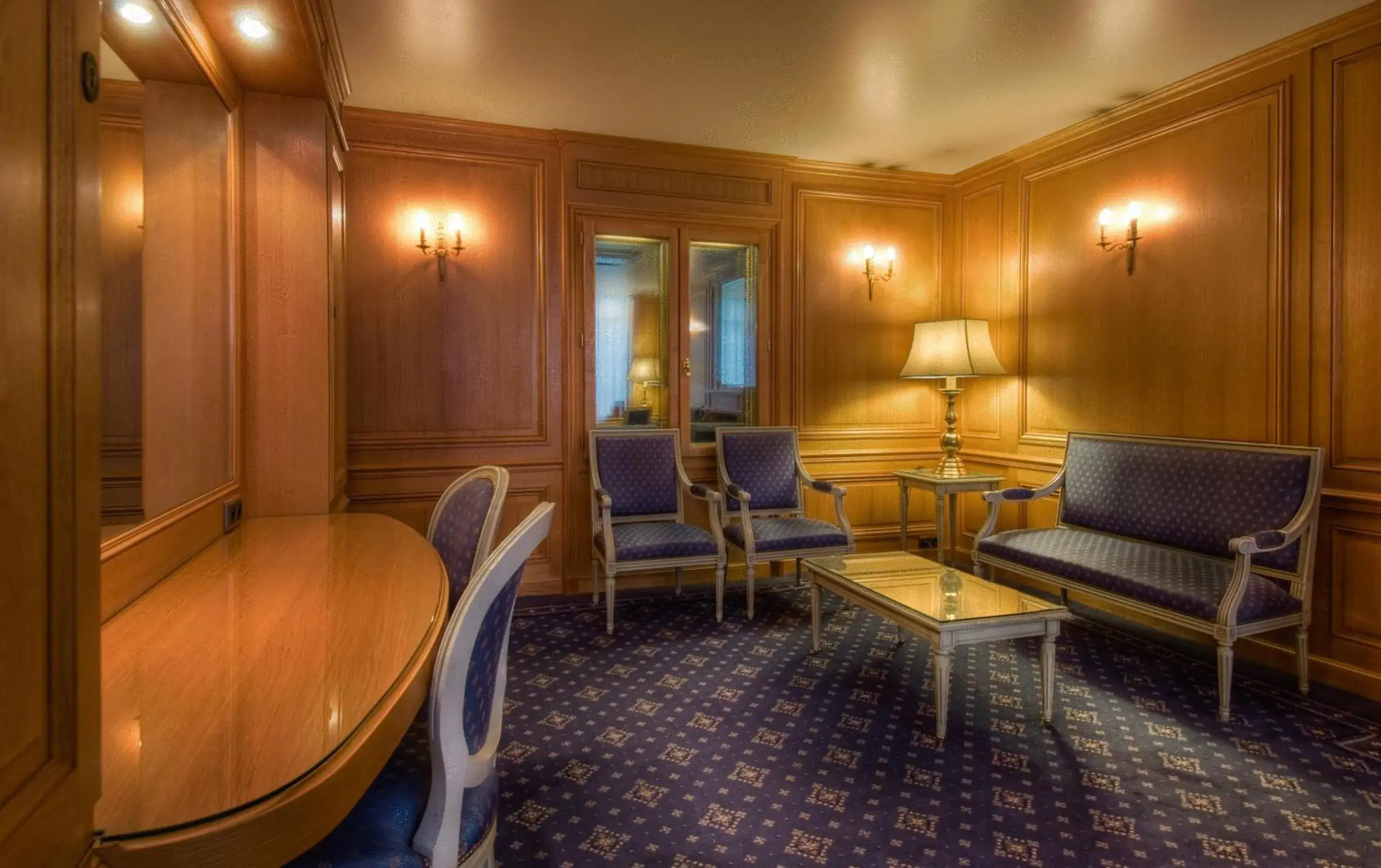 Lounge or bar, Seating Area in Hôtel Baudelaire Opéra