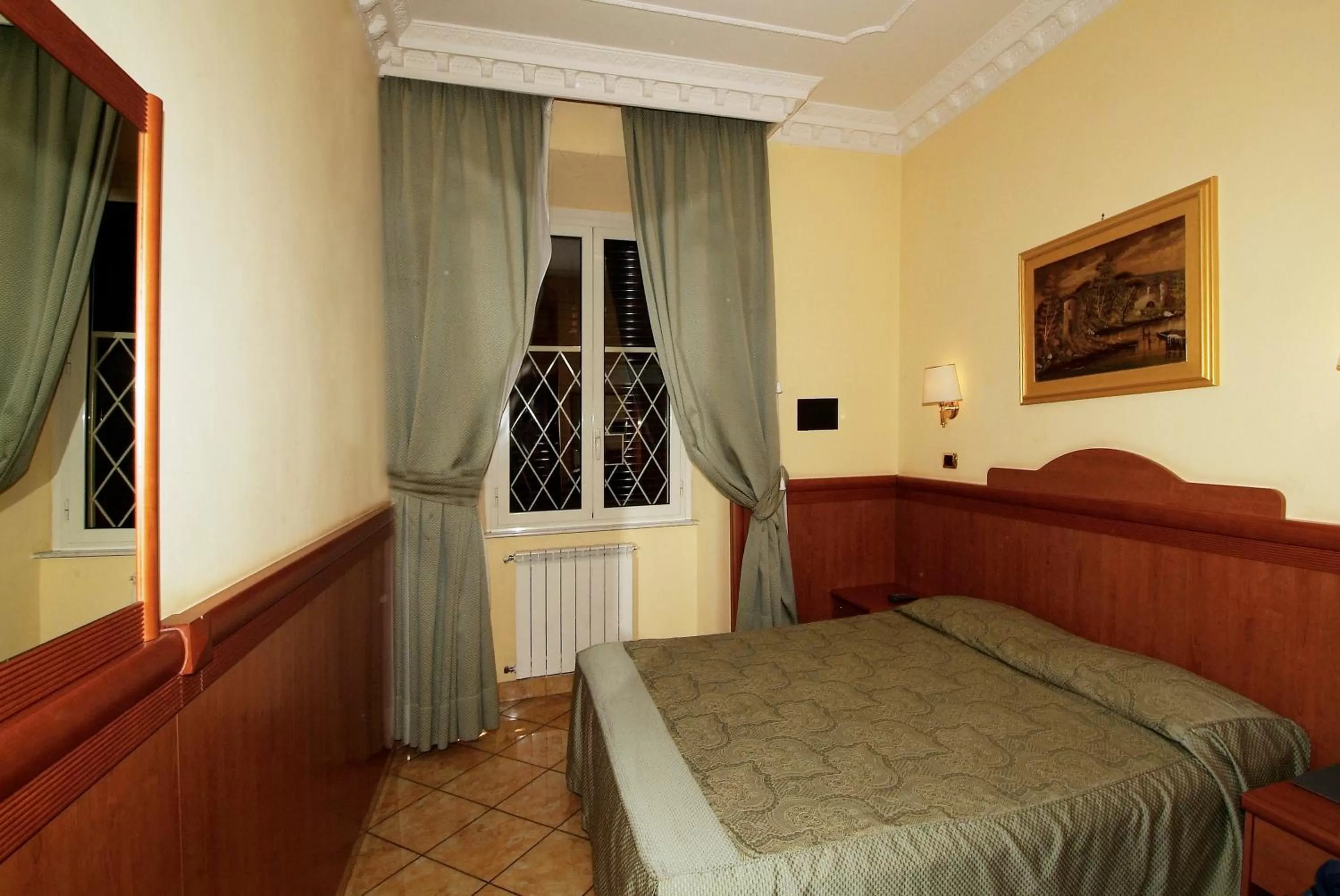Photo of the whole room, Bed in Hotel Meridiana