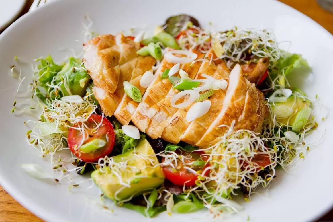 Food and drinks in The Pinewood Hotel