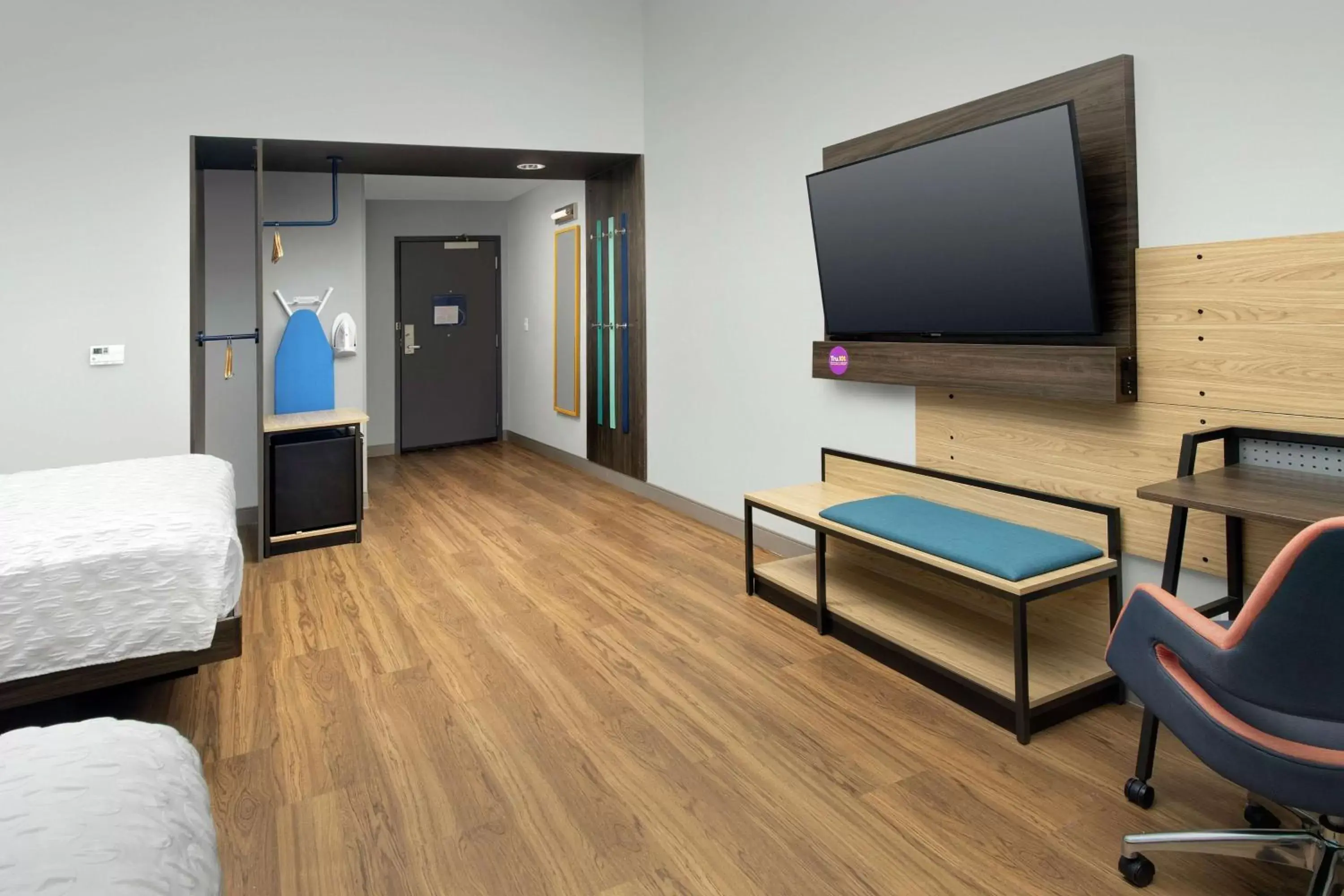 Bedroom, TV/Entertainment Center in Tru By Hilton Lubbock Southwest