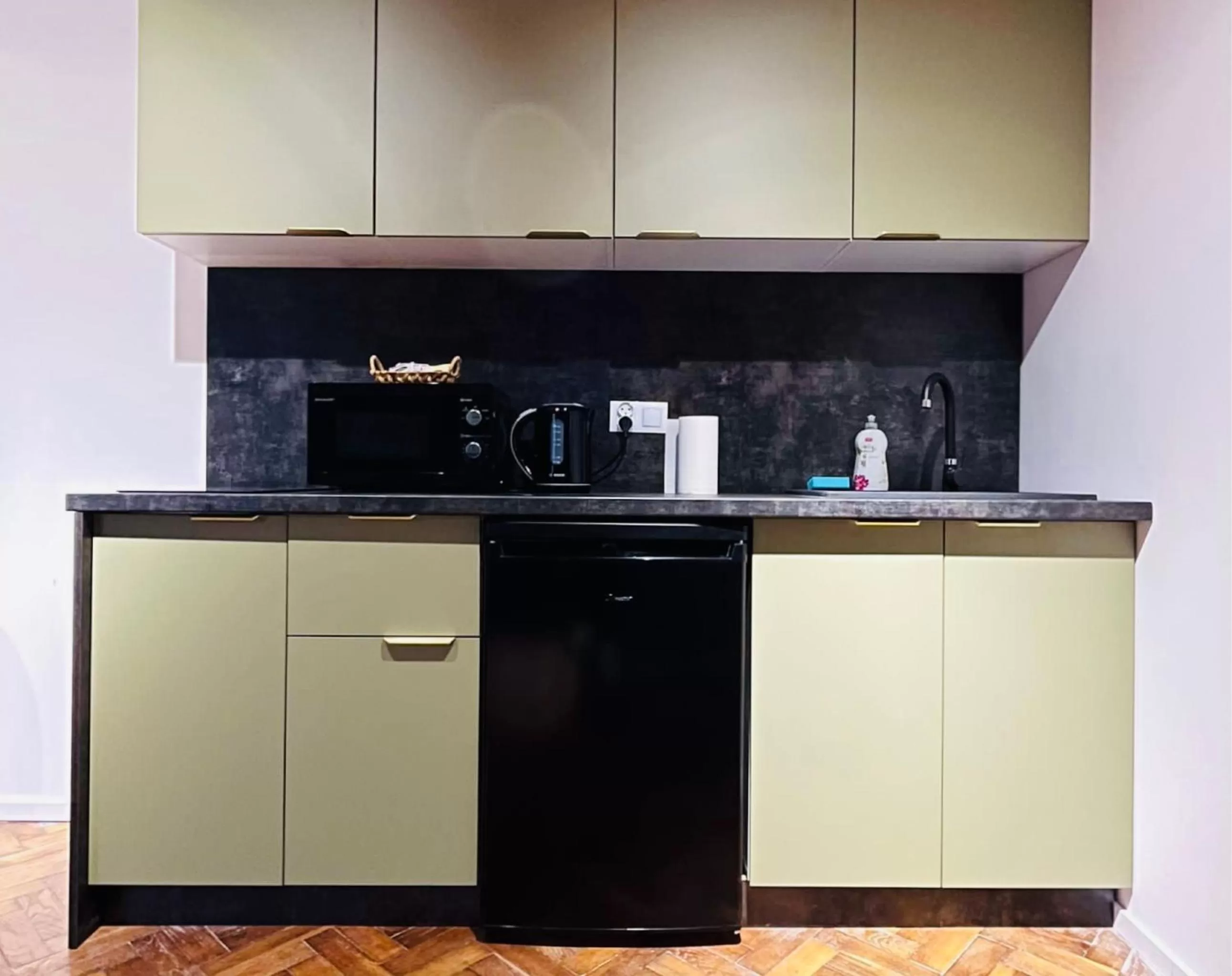 Kitchen or kitchenette in Apartamenty Piotrkowska 28 by Good Time