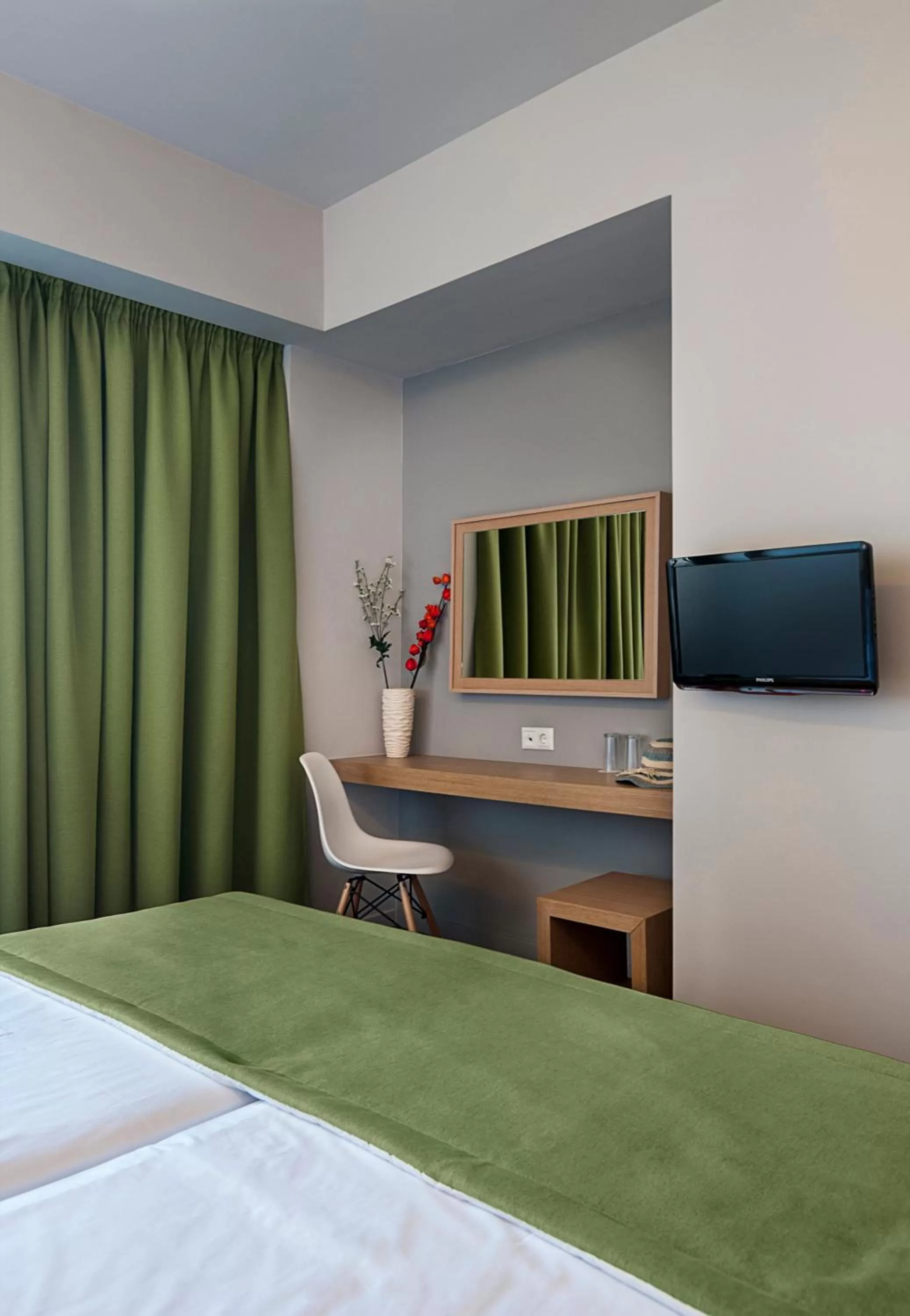 Photo of the whole room, Bed in Kriti Hotel