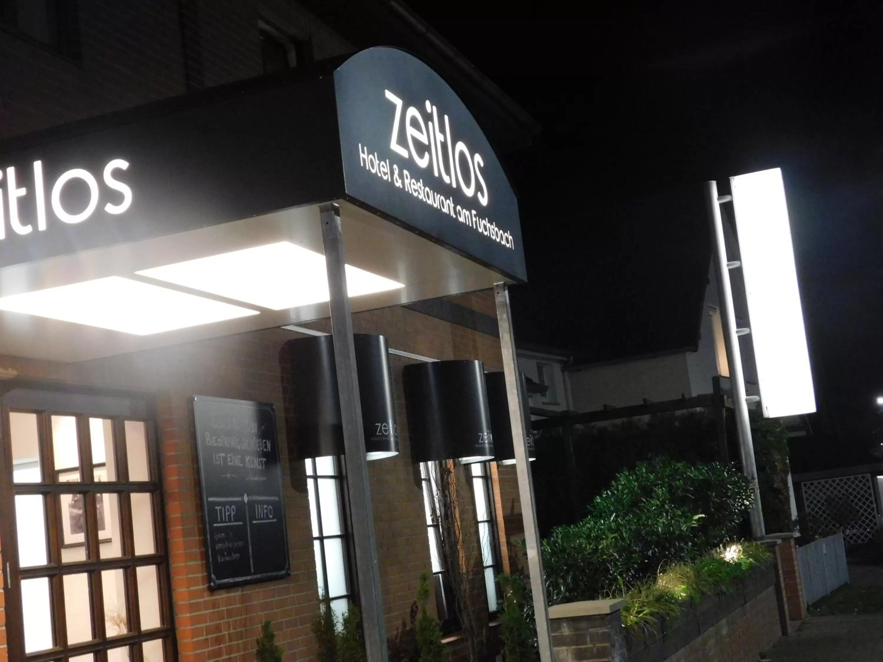 Property logo or sign in zeitlos Hotel und Restaurant am Fuchsbach