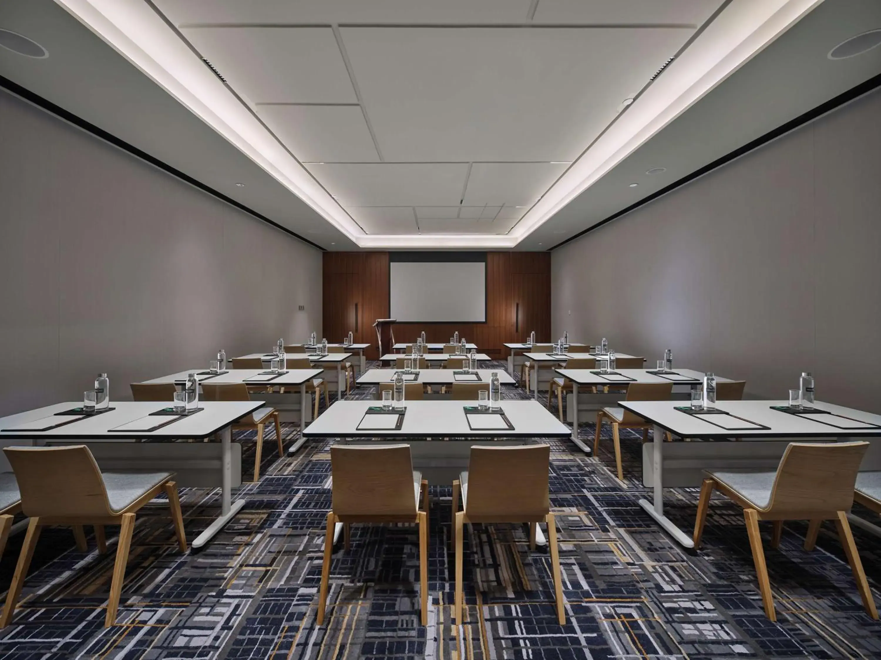 Meeting/conference room in Hilton Garden Inn Guangzhou Tianhe