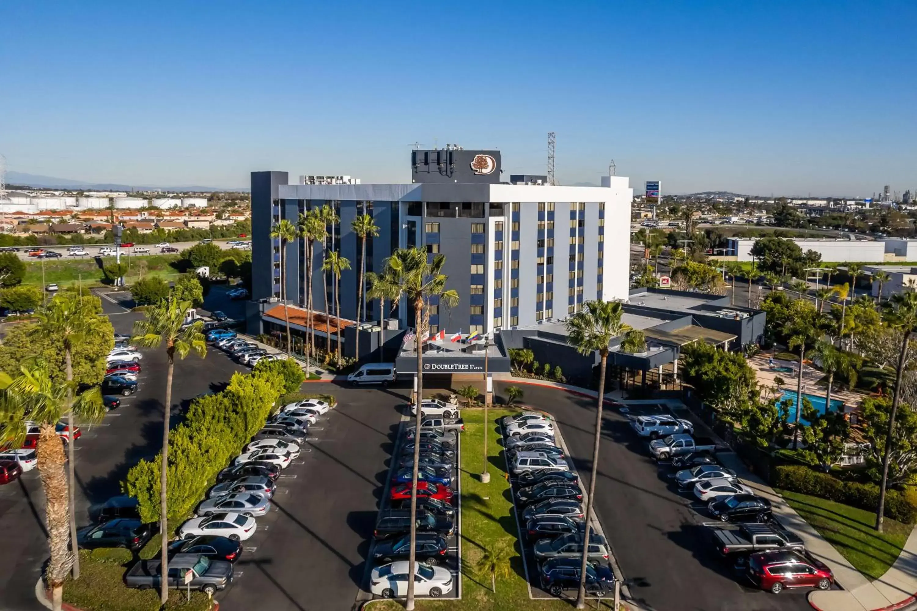 Property building, Bird's-eye View in DoubleTree by Hilton Carson