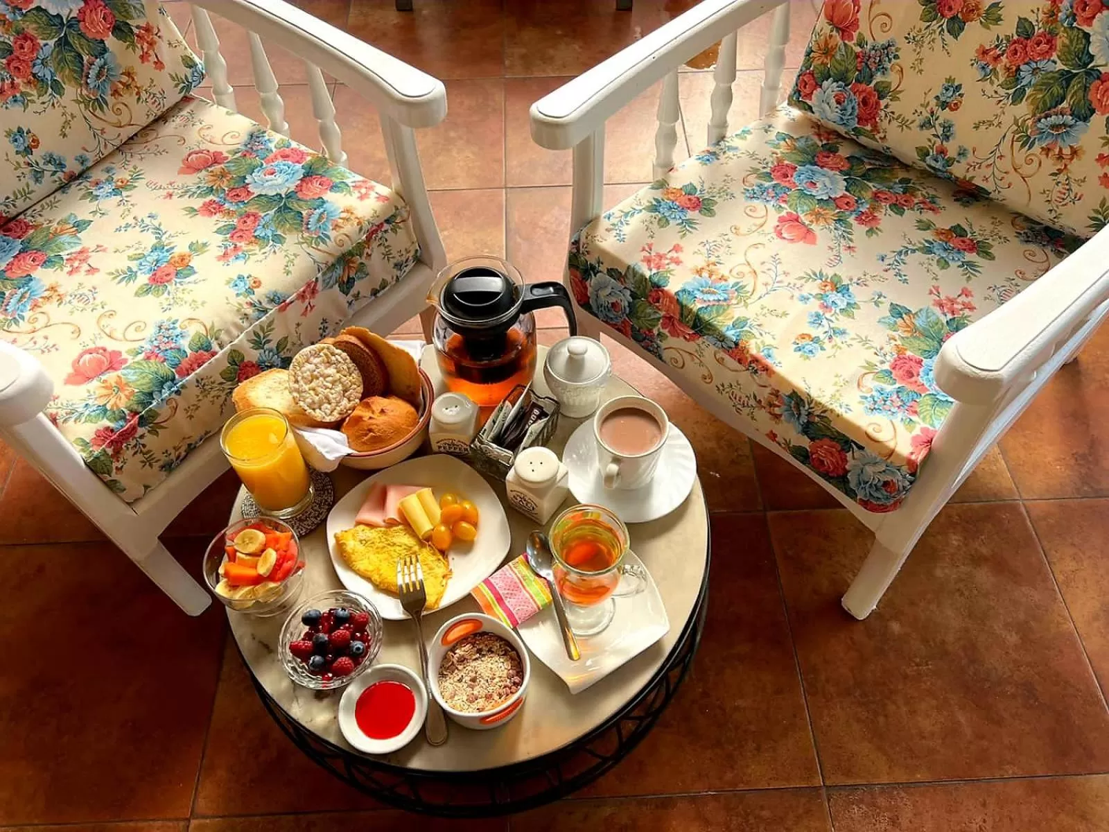 Breakfast in Adamas House Hotel Boutique