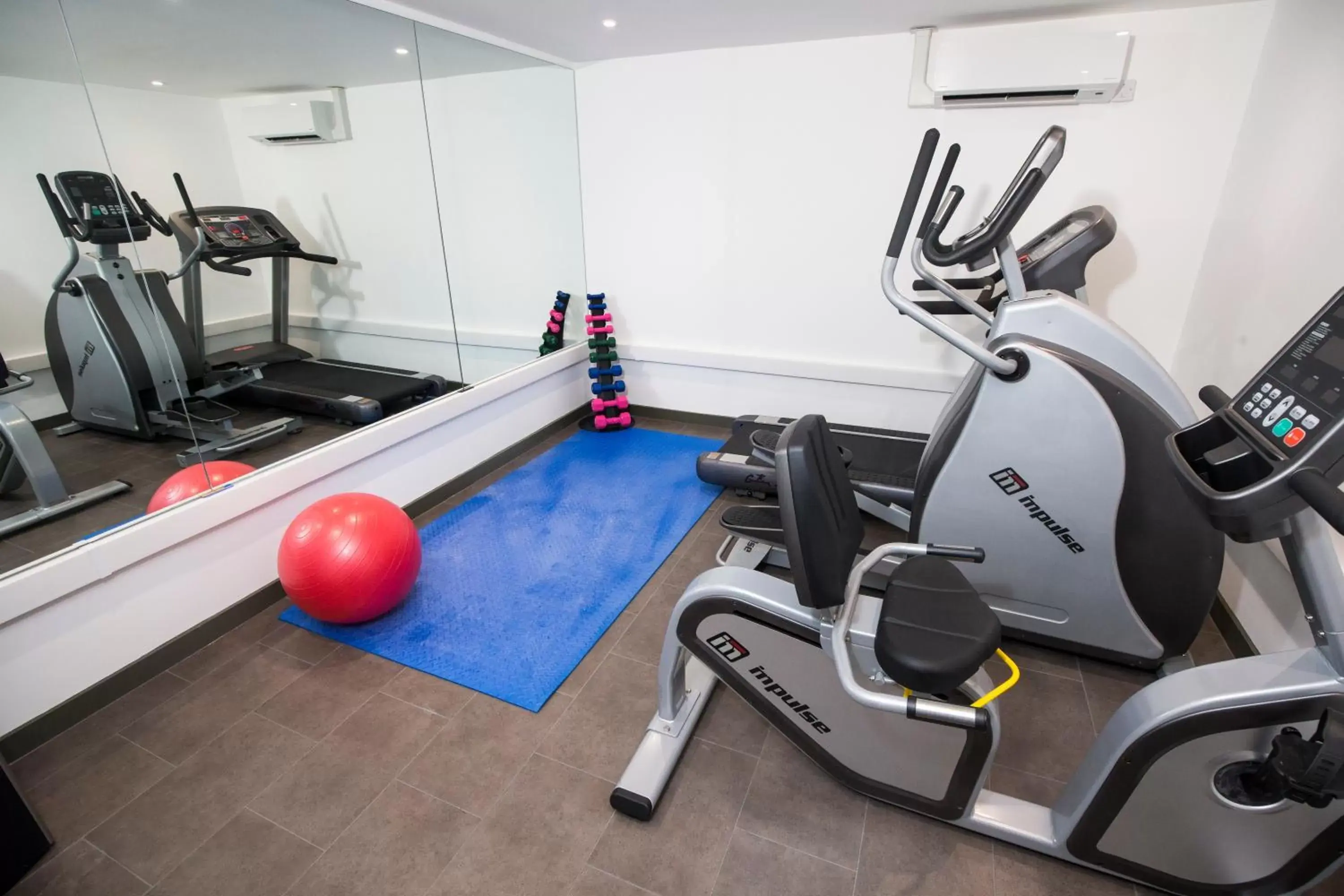 Fitness centre/facilities in Ramada London South Mimms Fitness centre/facilities in Ramada London South Mimms
