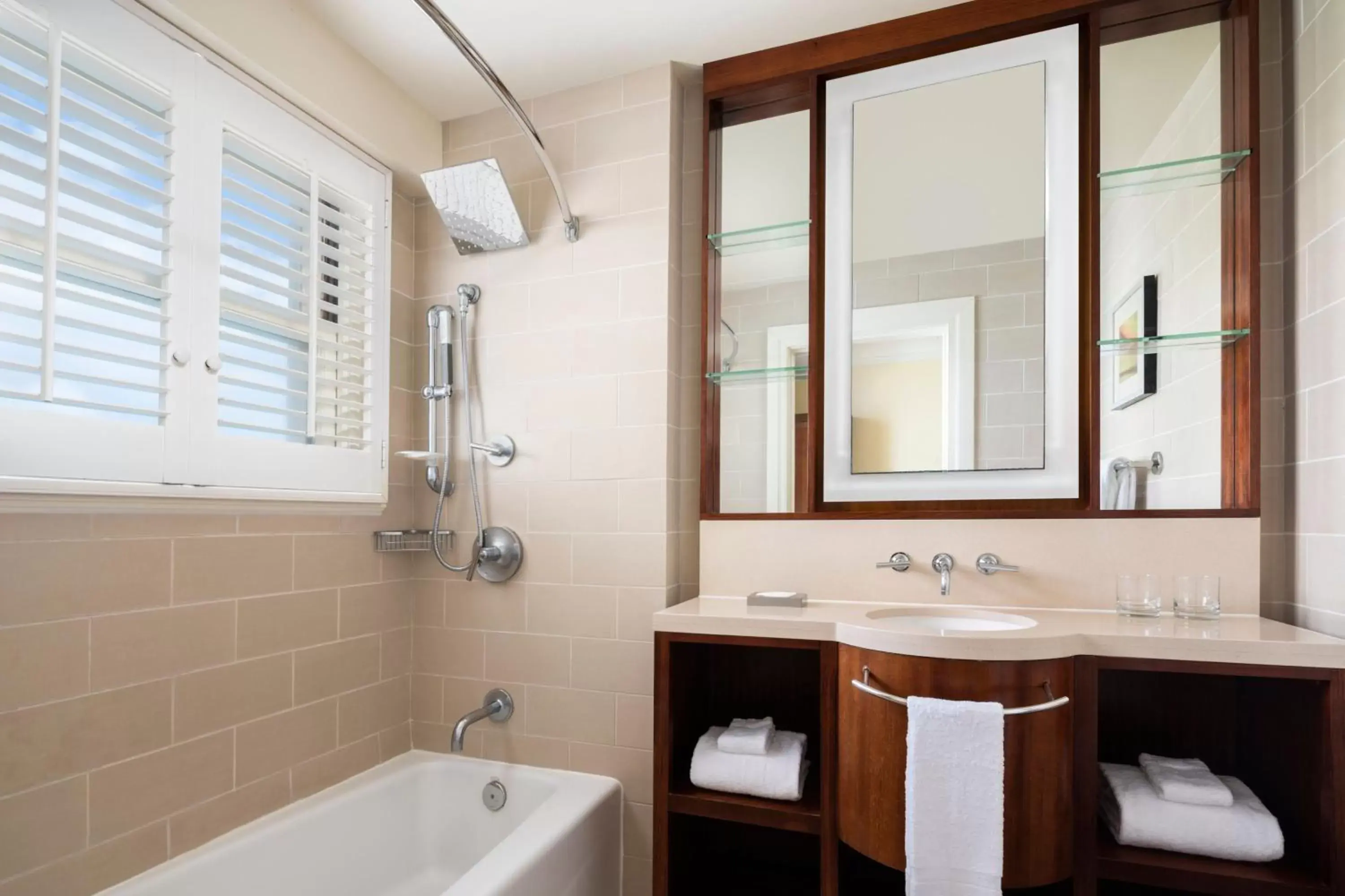 Bathroom in Moana Surfrider, A Westin Resort & Spa, Waikiki Beach