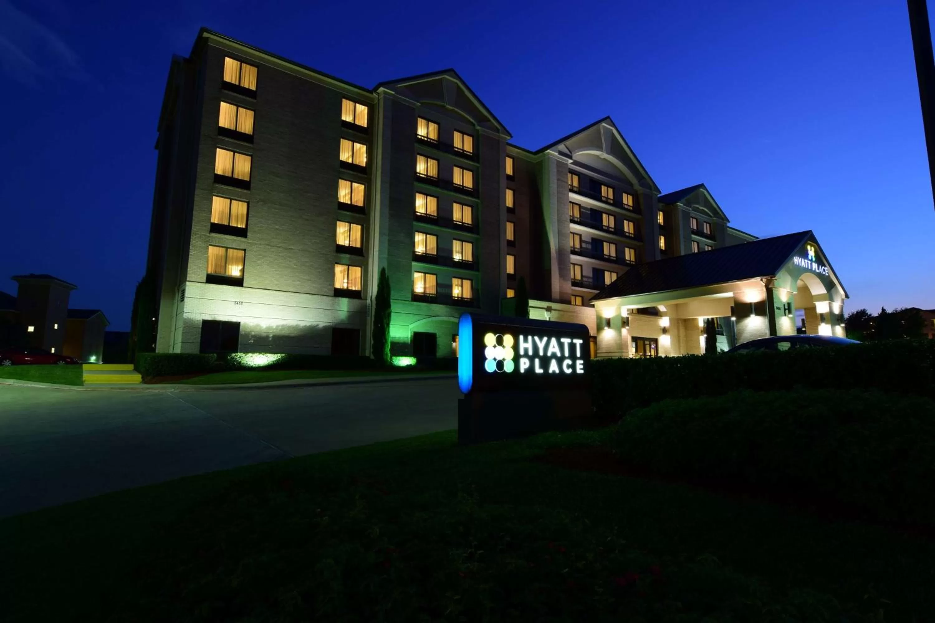 Property building in Hyatt Place Dallas Las Colinas