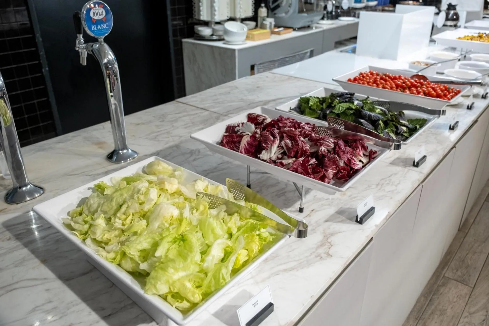 Breakfast in Hotel Whistlelark, BW Signature Collection