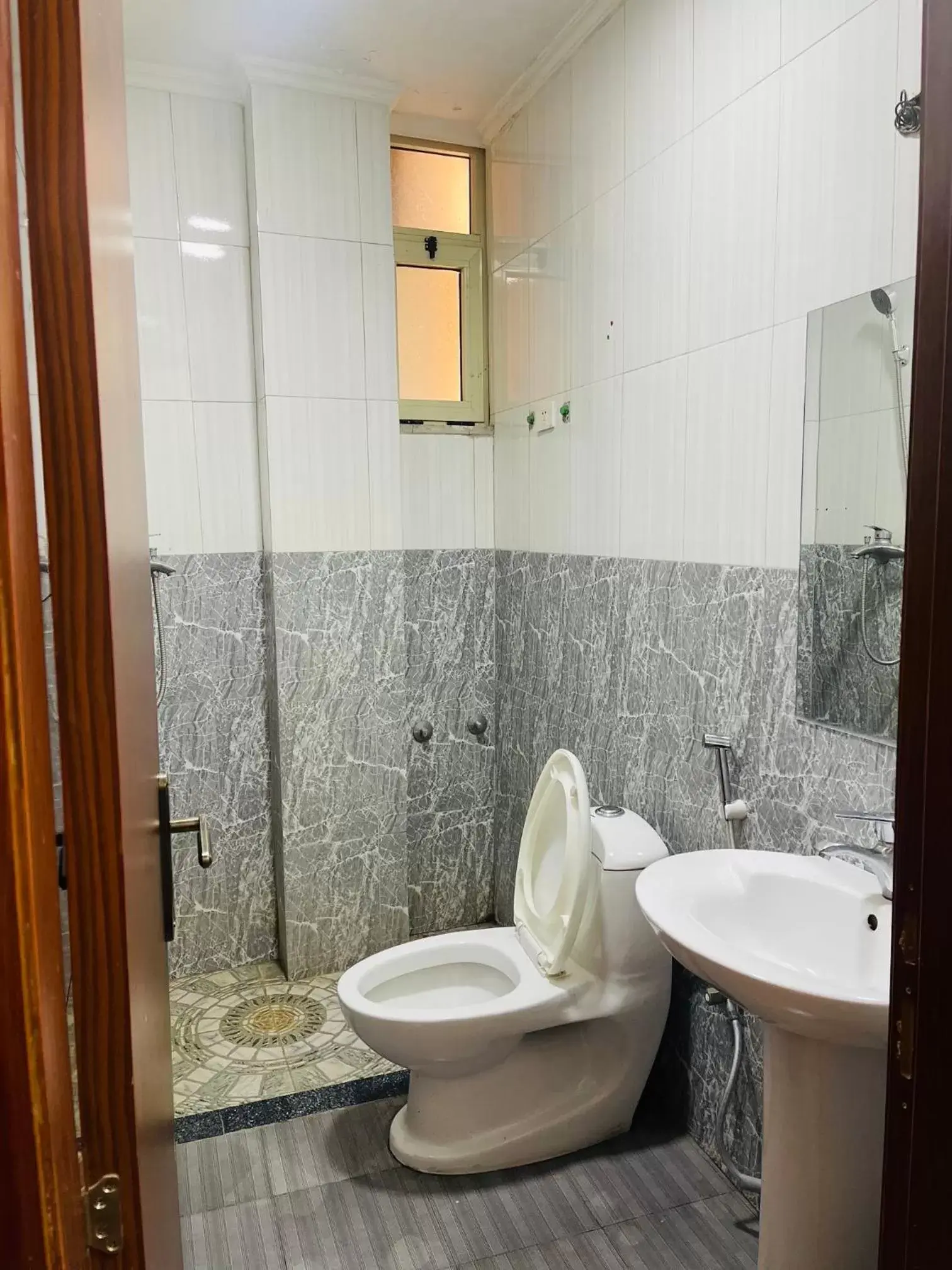 Large Single Room in Goza Guest House Large Single Room in Goza Guest House