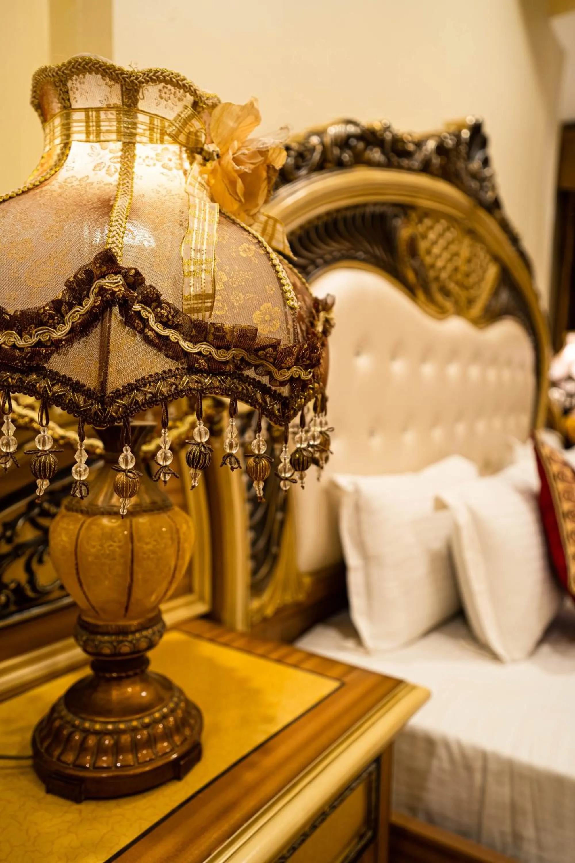 Bed in Chokhi Dhani The Palace Hotel