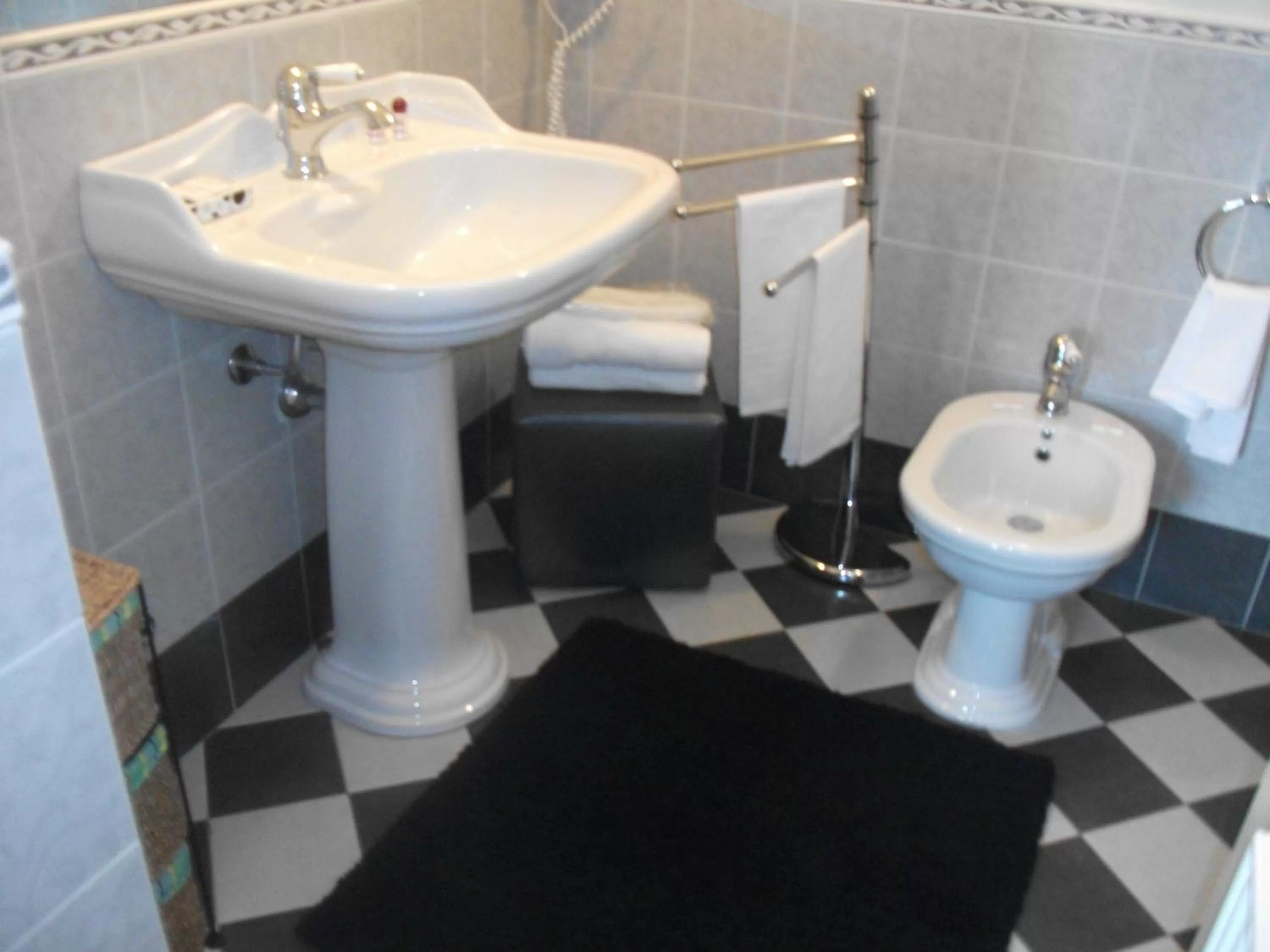 Bathroom in Lakkios charming suites and rooms