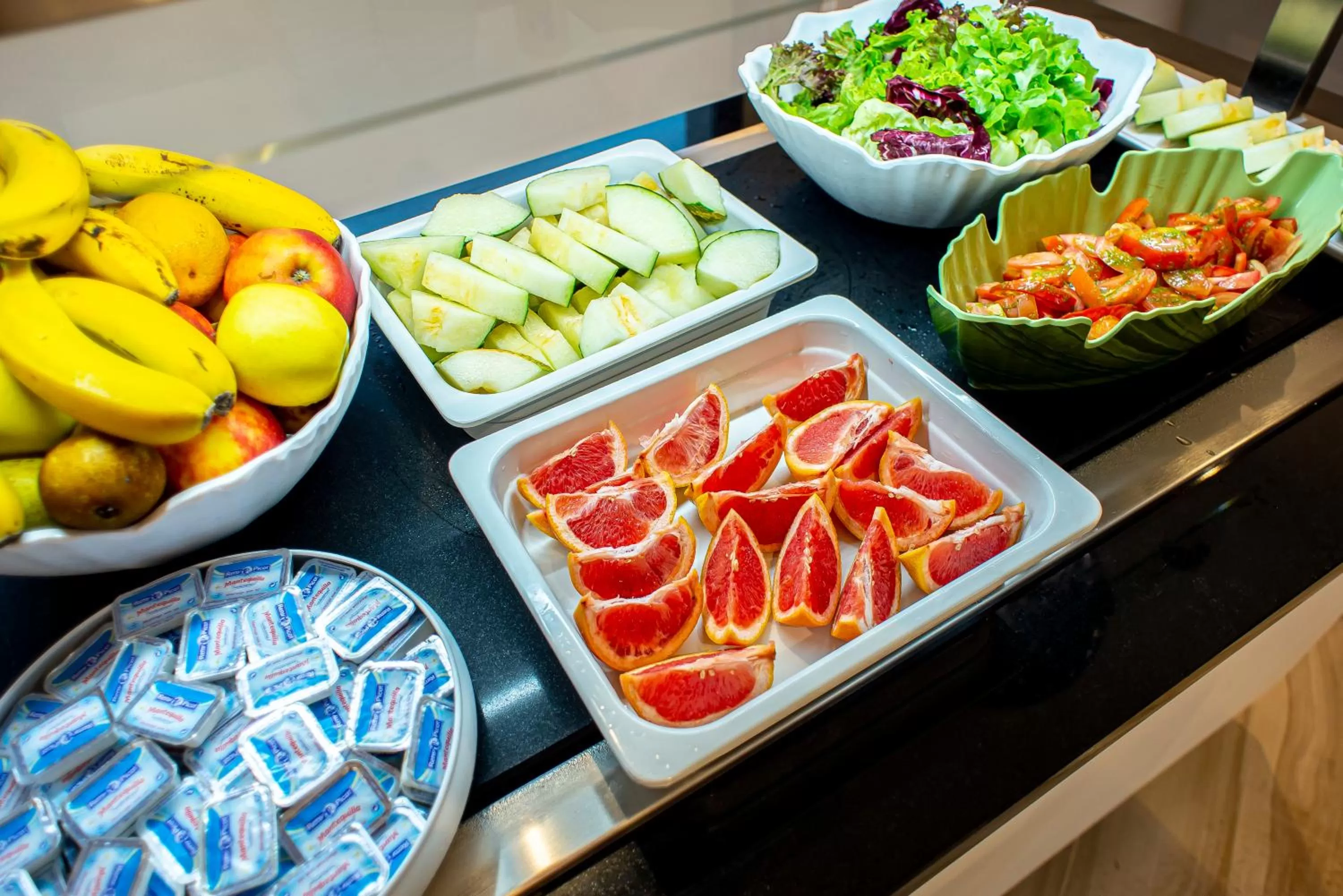 Restaurant/places to eat in Hotel Taimar