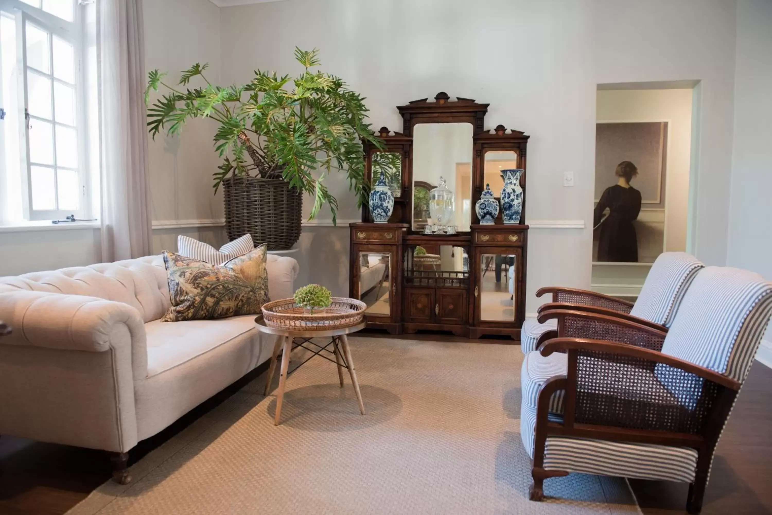 Lounge or bar in River Manor Boutique Hotel by The Living Journey Collection Lounge or bar in River Manor Boutique Hotel by The Living Journey Collection