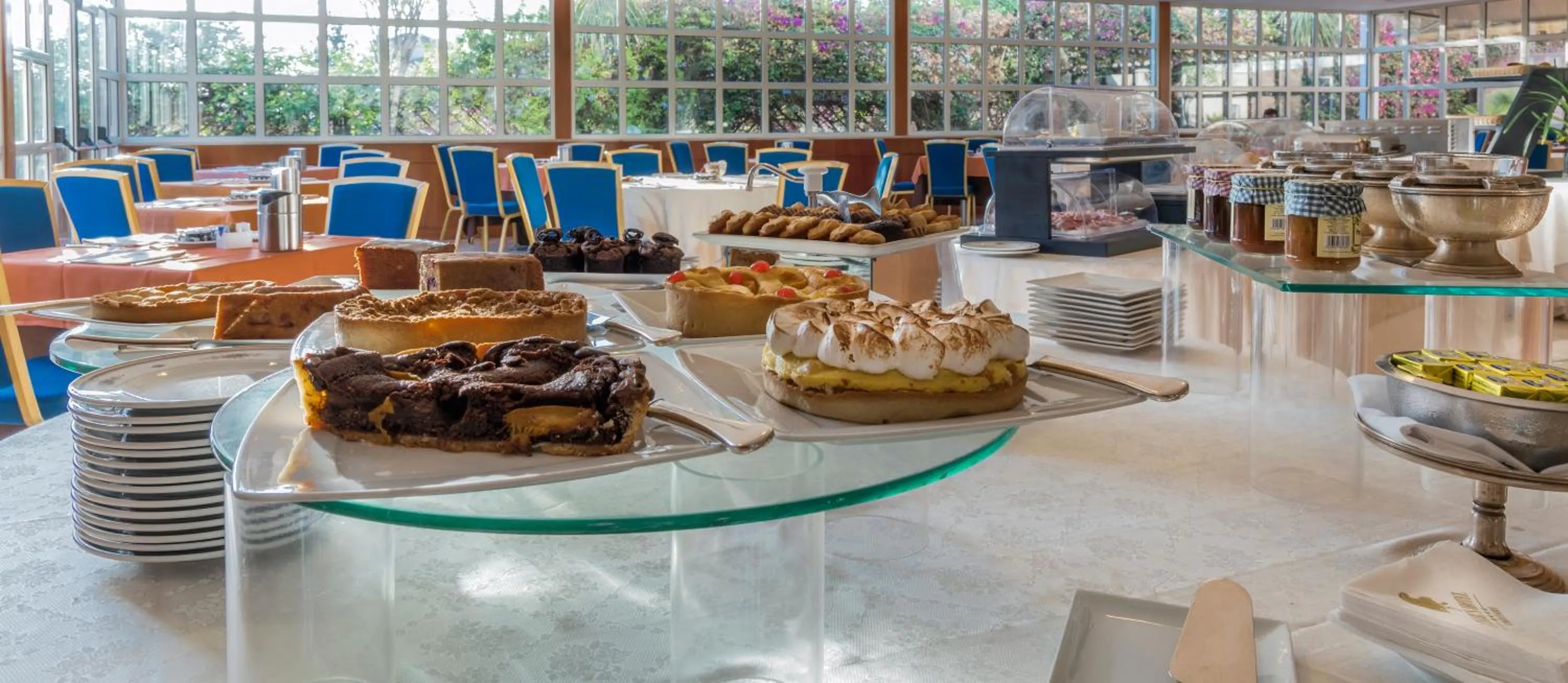 Continental breakfast in Caesar's Hotel