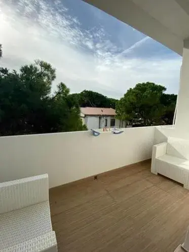 Balcony/Terrace in Hotel Artemide Mare